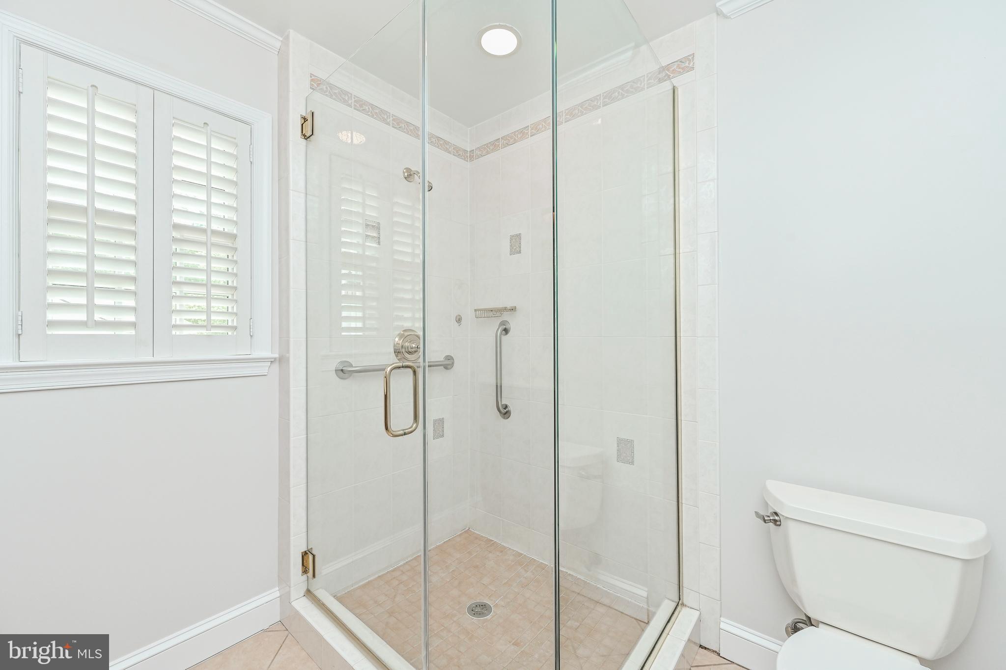 MT VERNON TERRACE - Residential Lease