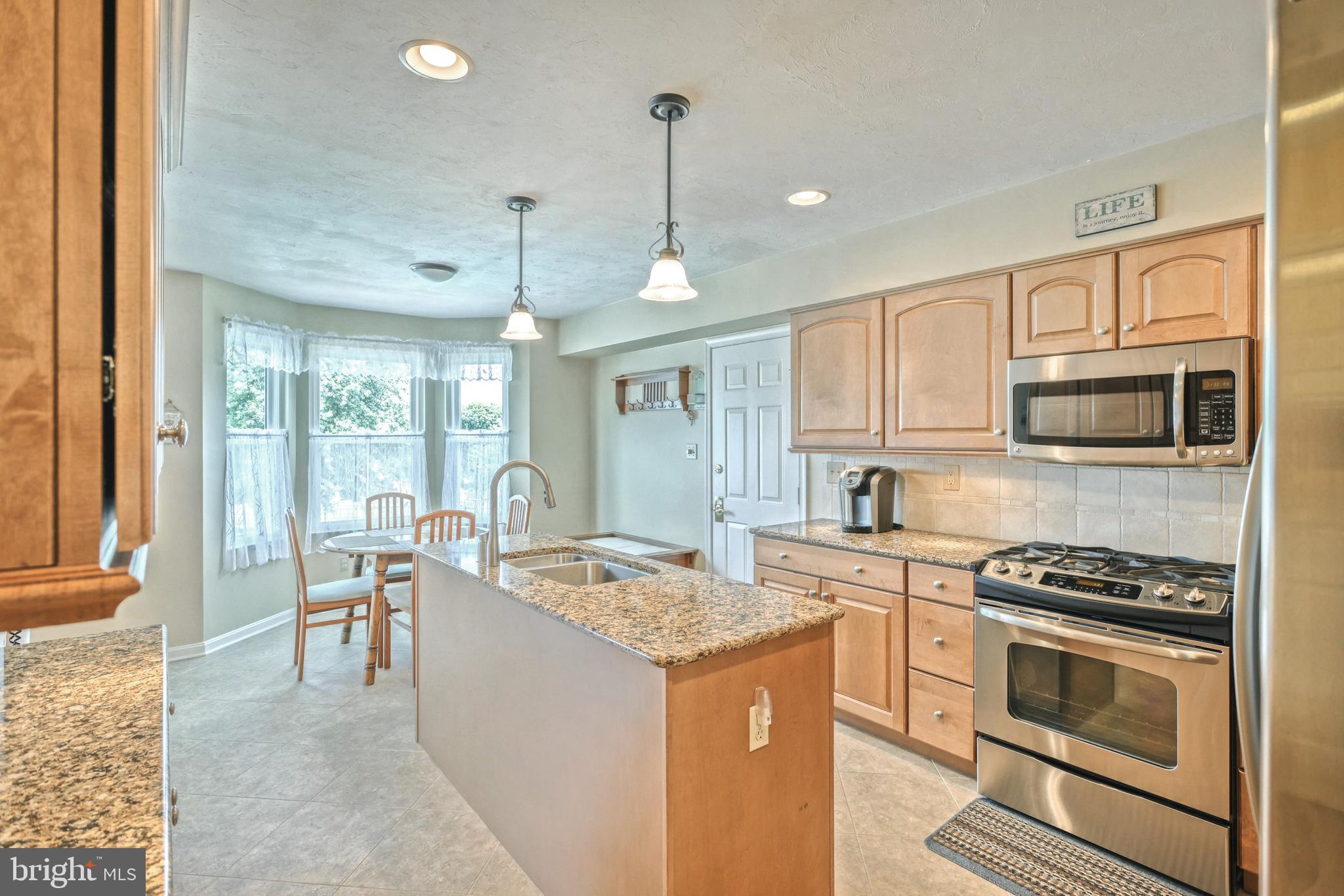 POPLAR SPRINGS - Residential