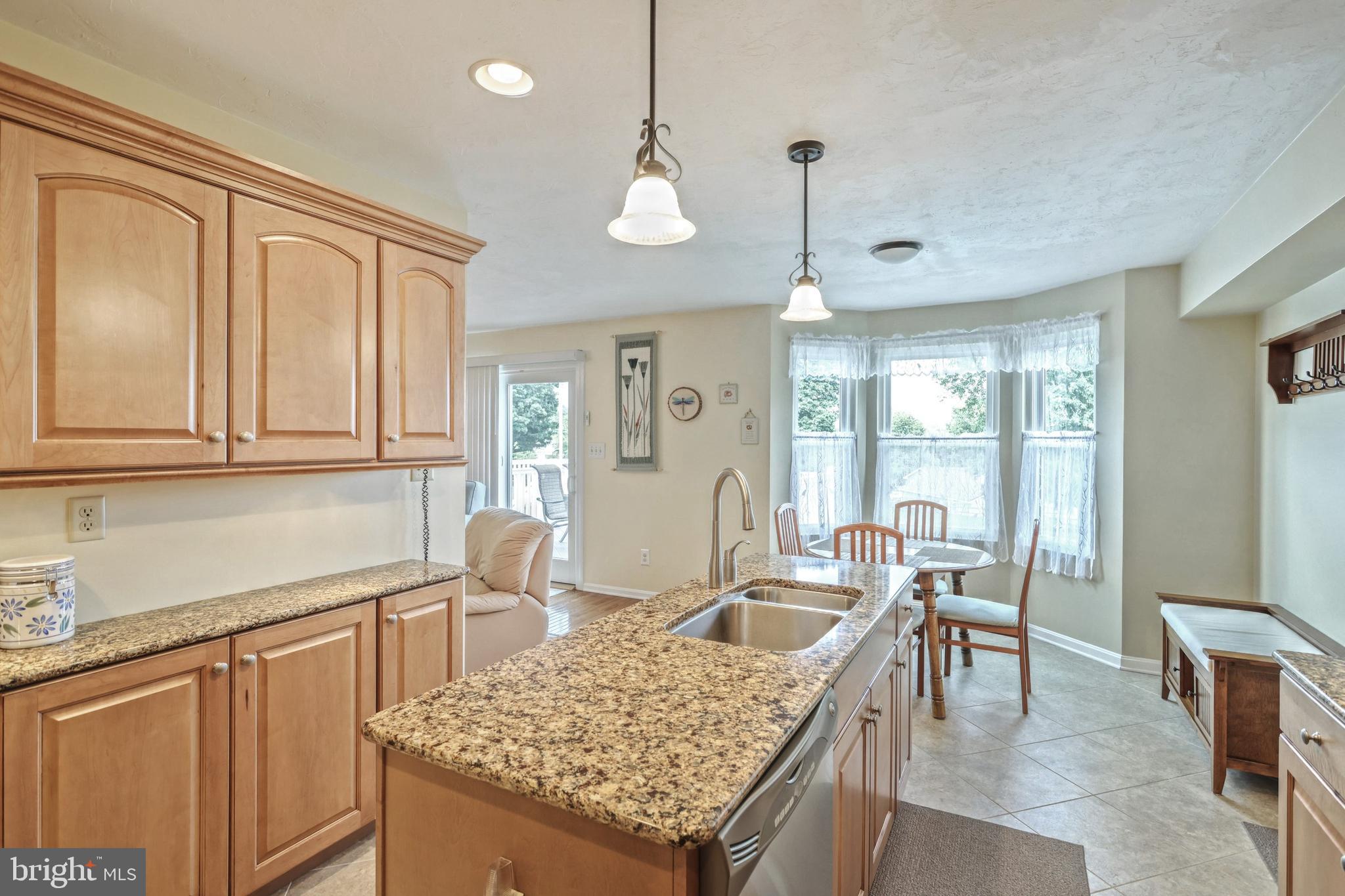 POPLAR SPRINGS - Residential