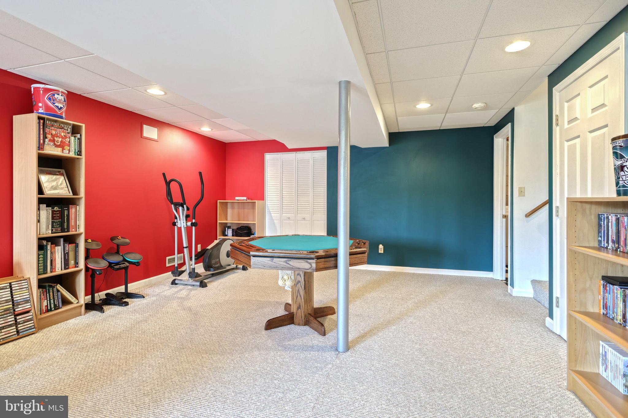 POPLAR SPRINGS - Residential