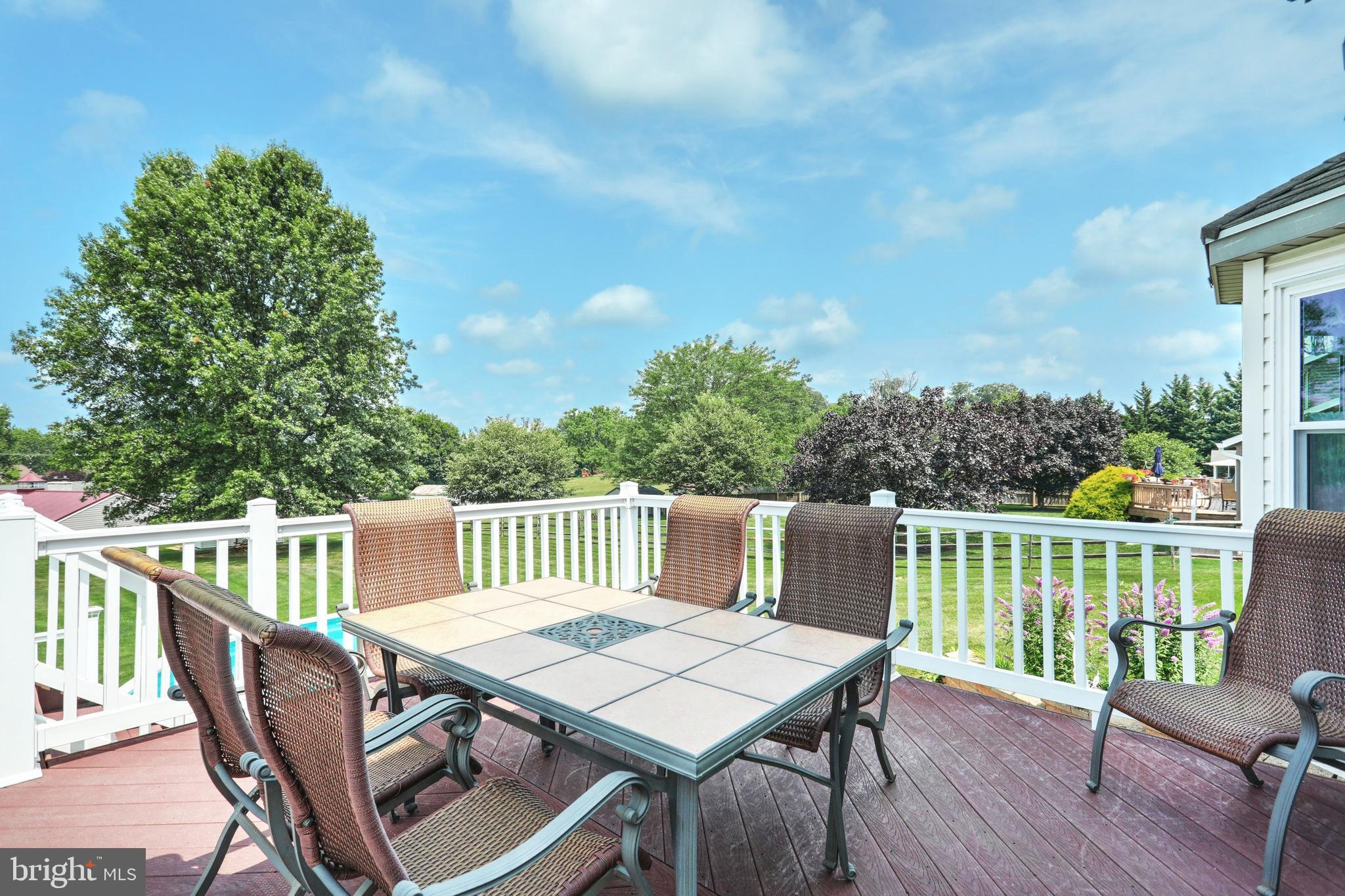 POPLAR SPRINGS - Residential