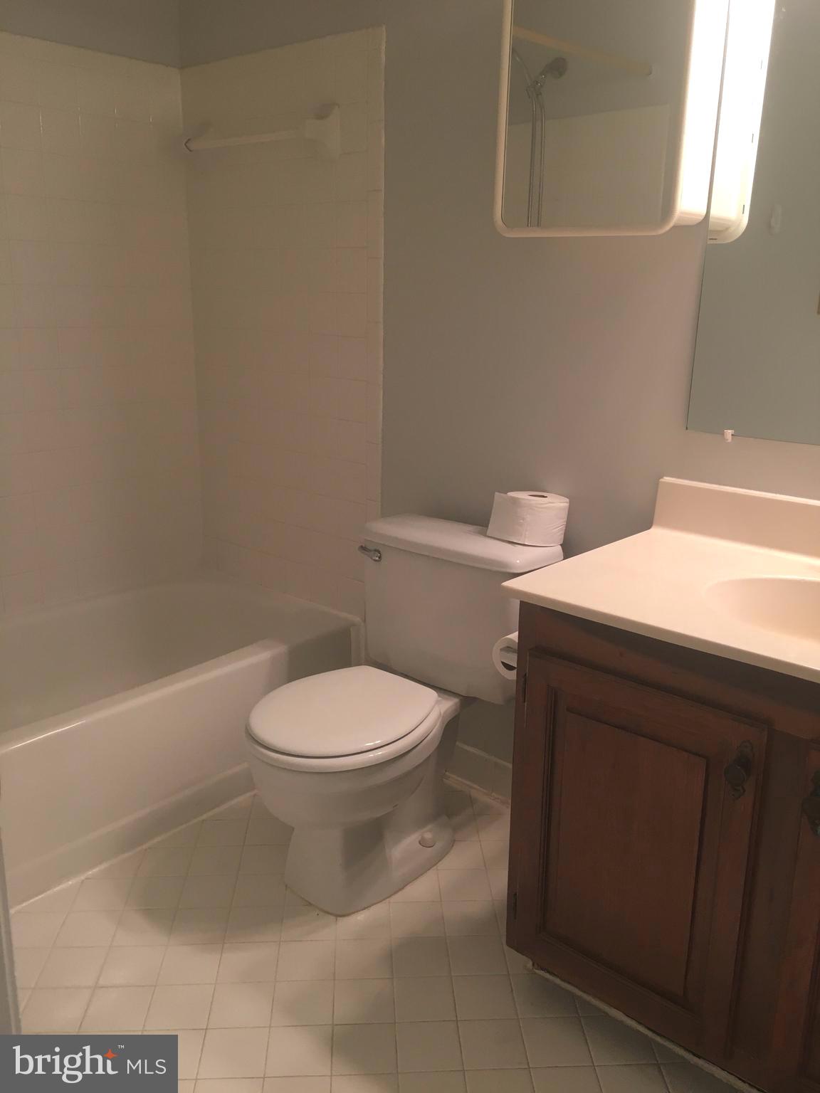 BRADDOCK PLACE - Residential Lease