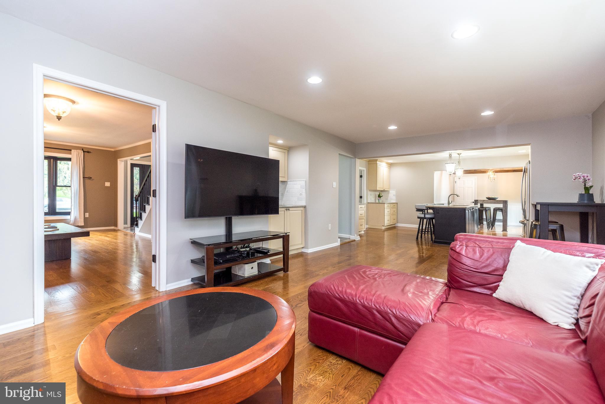 DUBLIN CROSSING - Residential