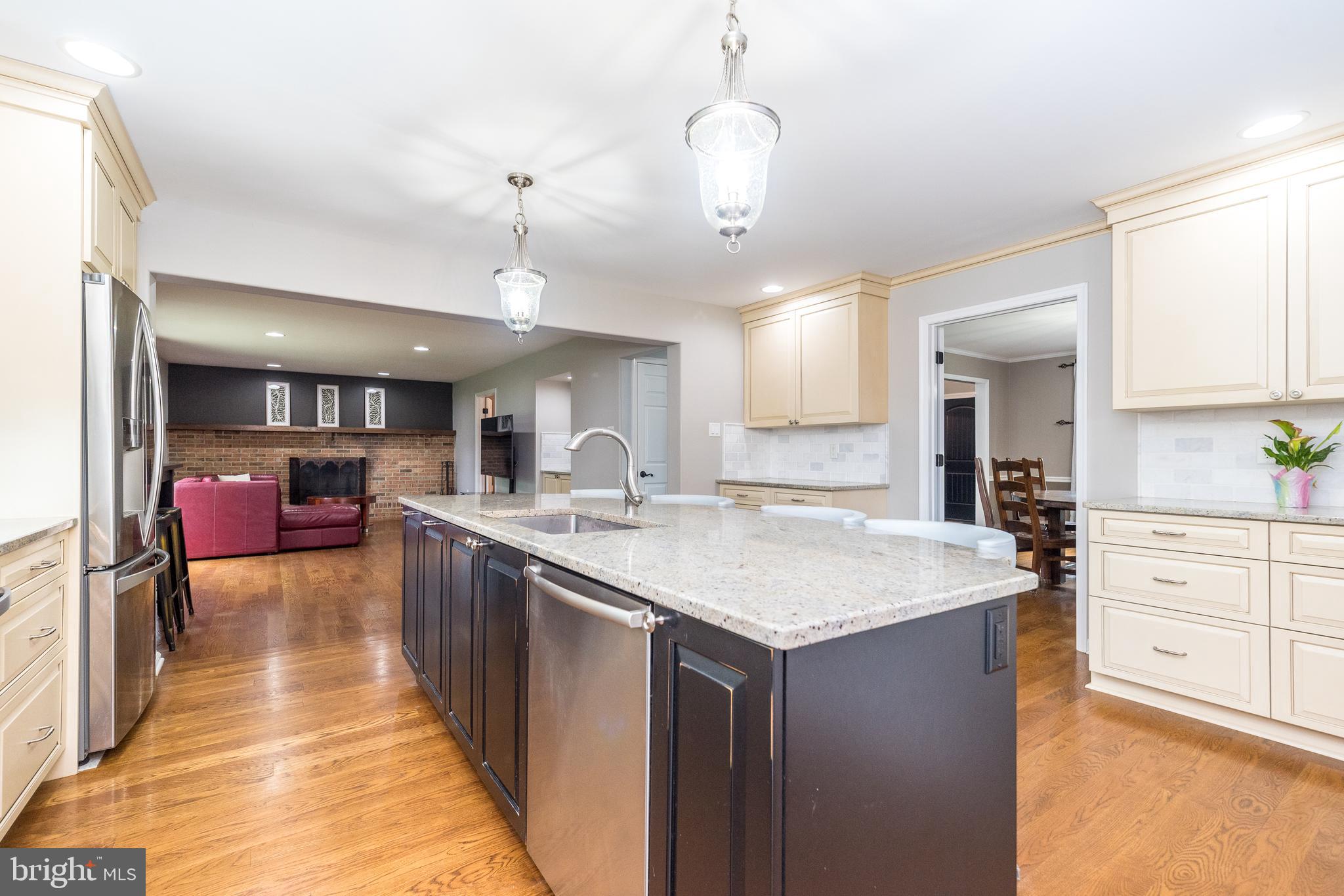 DUBLIN CROSSING - Residential