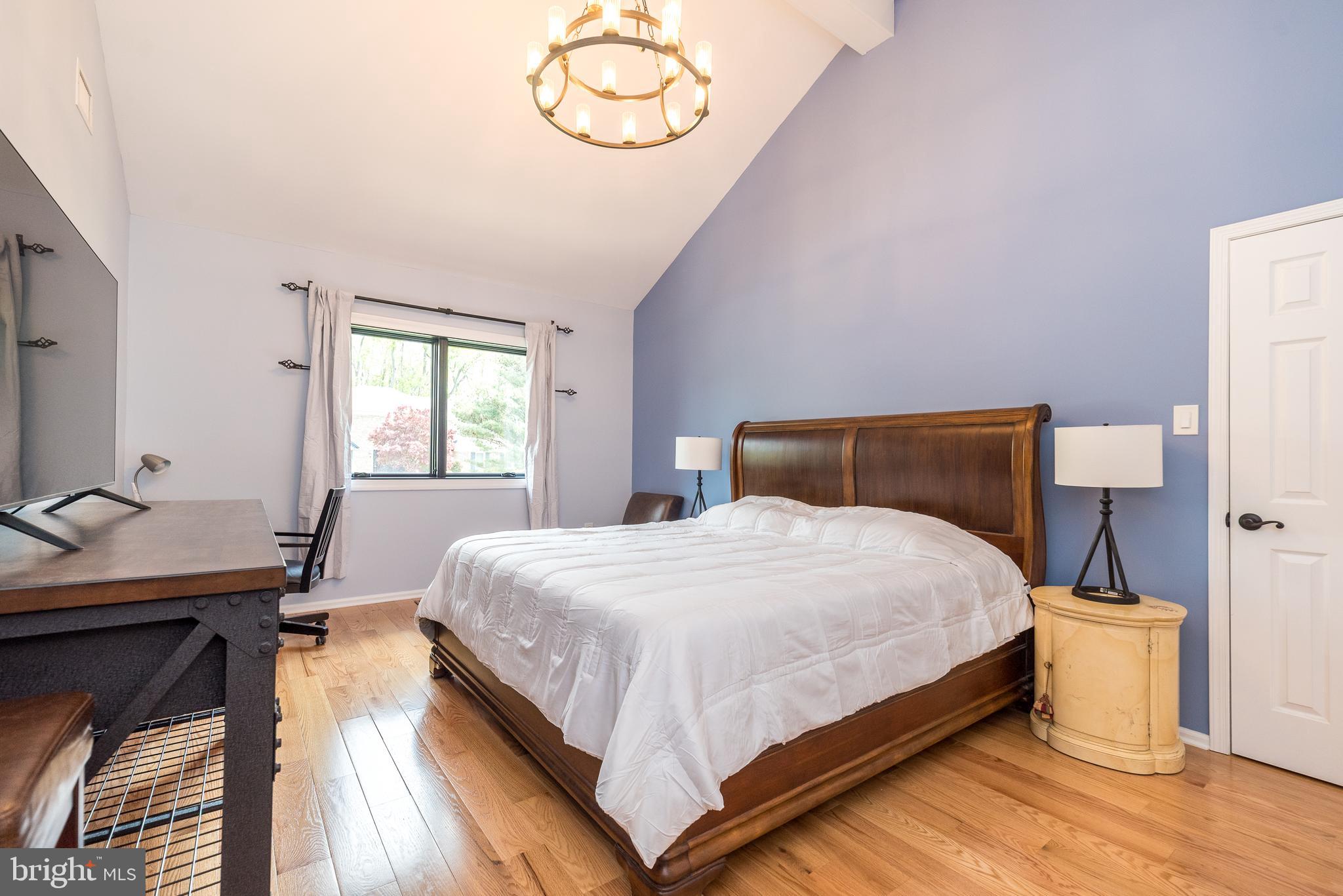 DUBLIN CROSSING - Residential