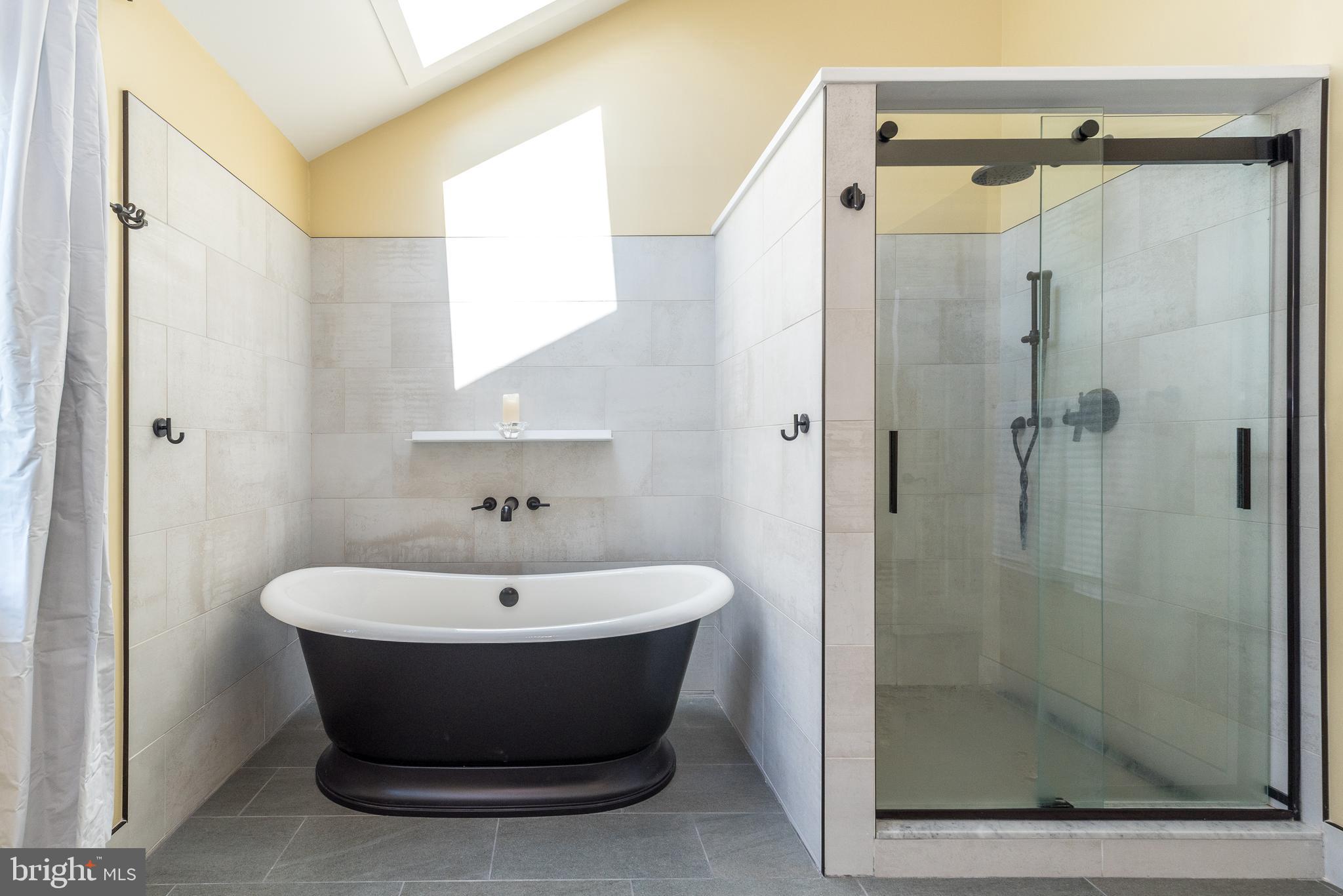 DUBLIN CROSSING - Residential