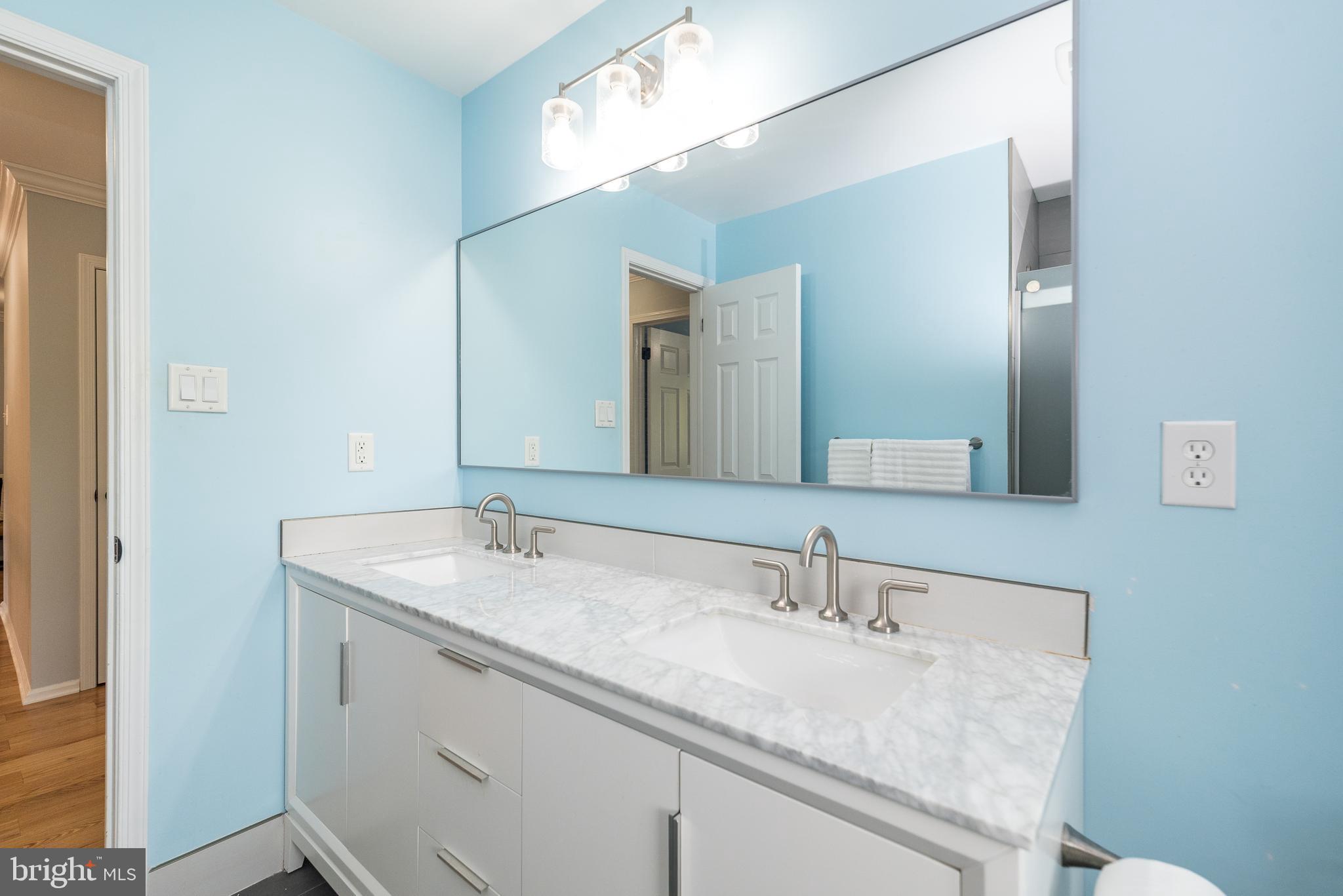 DUBLIN CROSSING - Residential