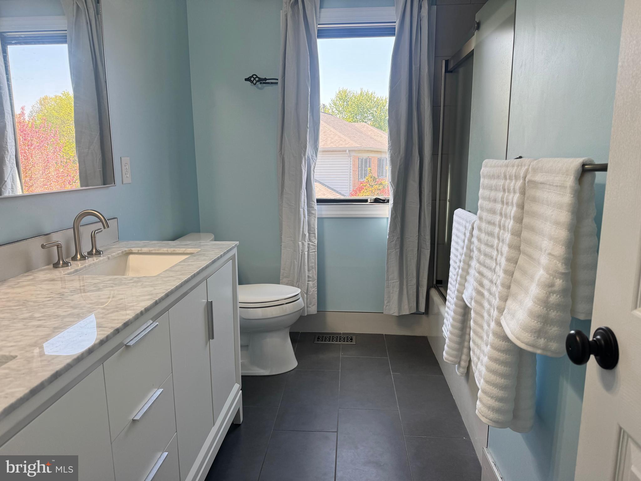 DUBLIN CROSSING - Residential