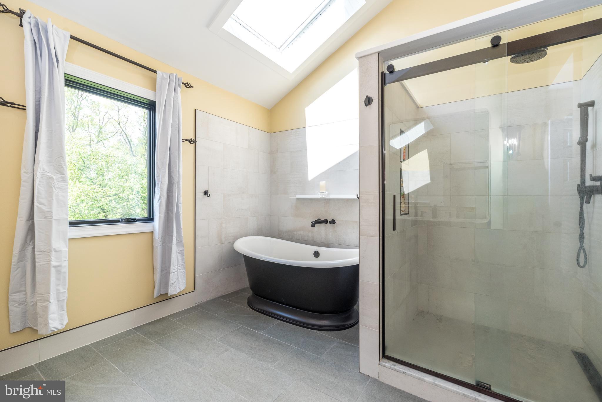 DUBLIN CROSSING - Residential