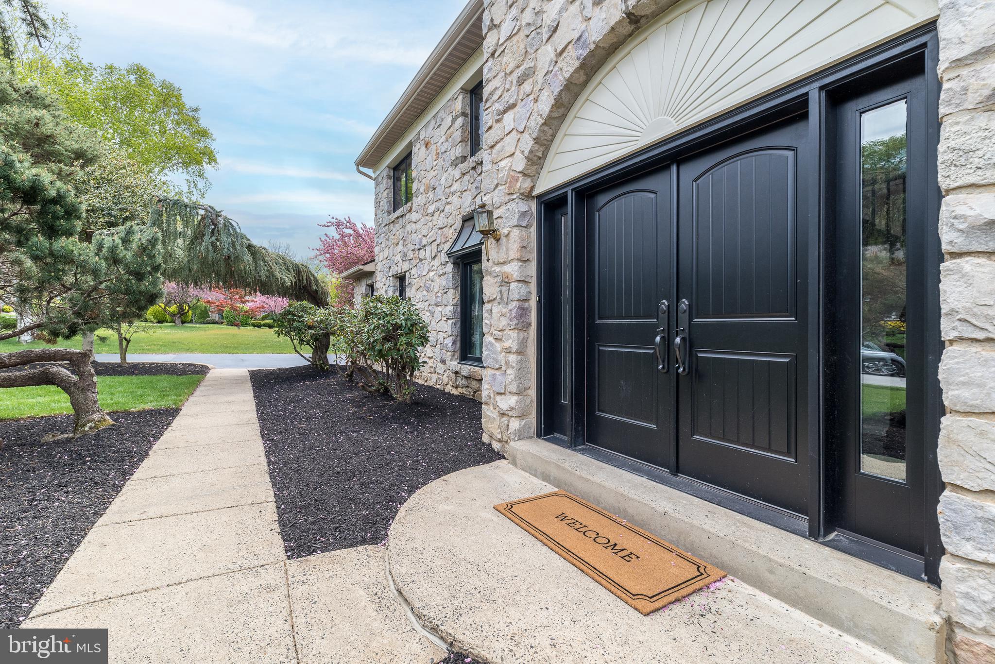 DUBLIN CROSSING - Residential