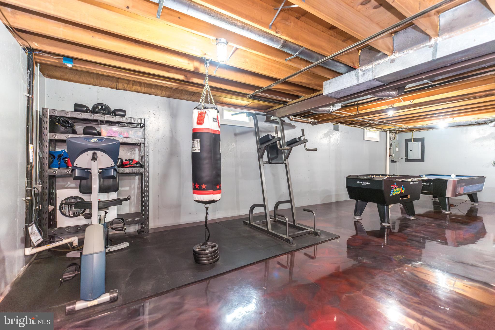 DUBLIN CROSSING - Residential