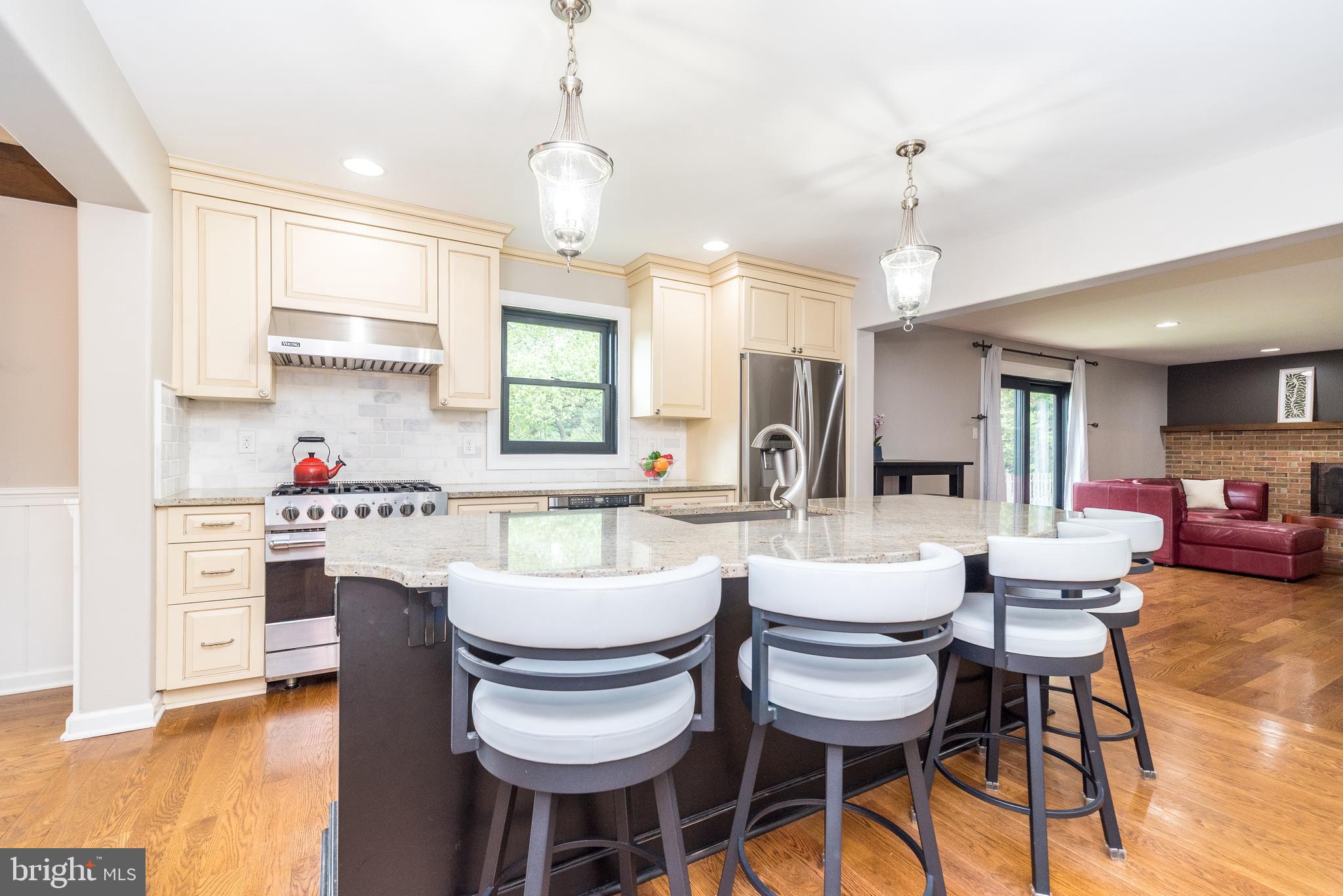 DUBLIN CROSSING - Residential