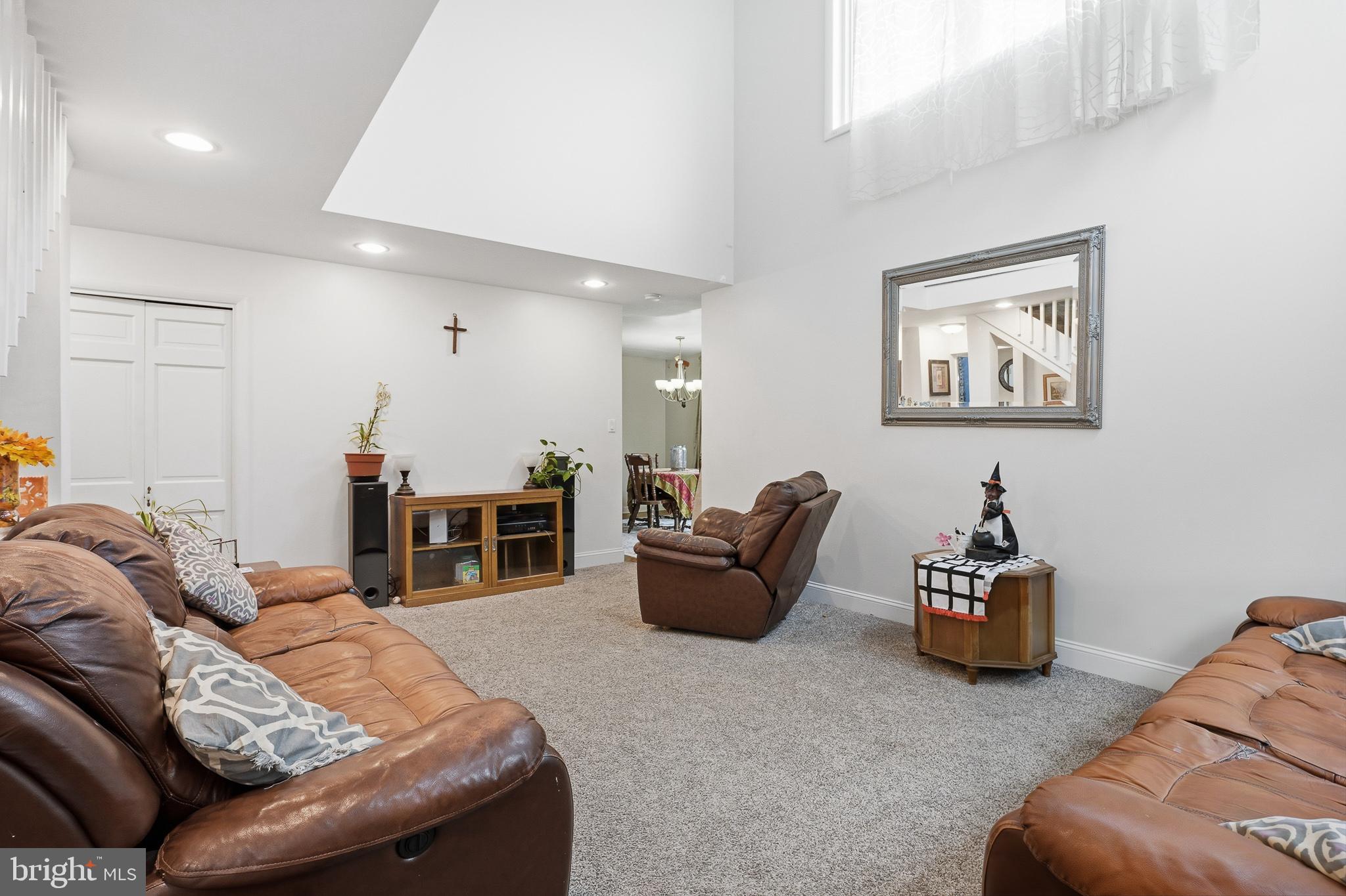 132 WALLS WAY