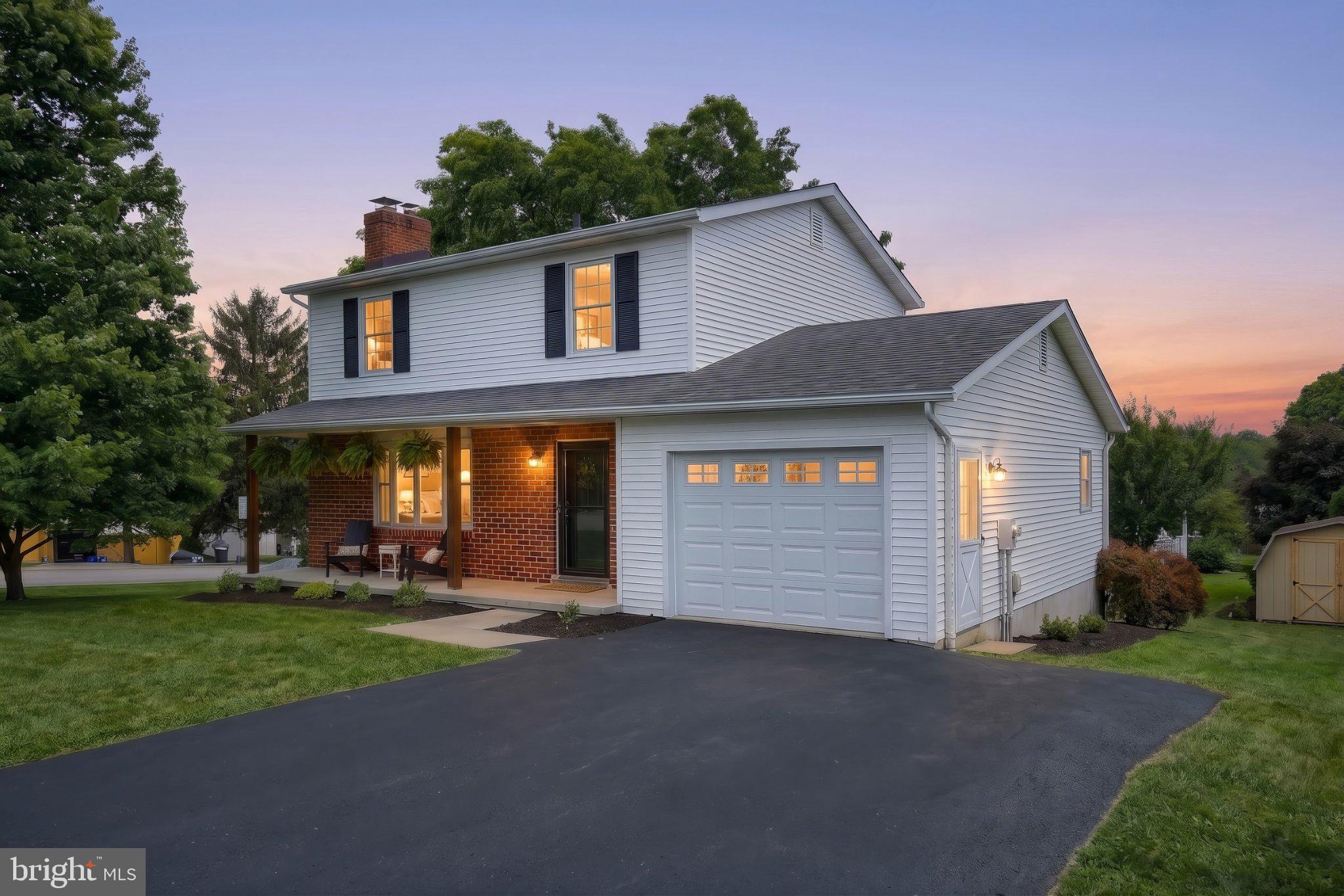 COLONIAL ACRES - Residential