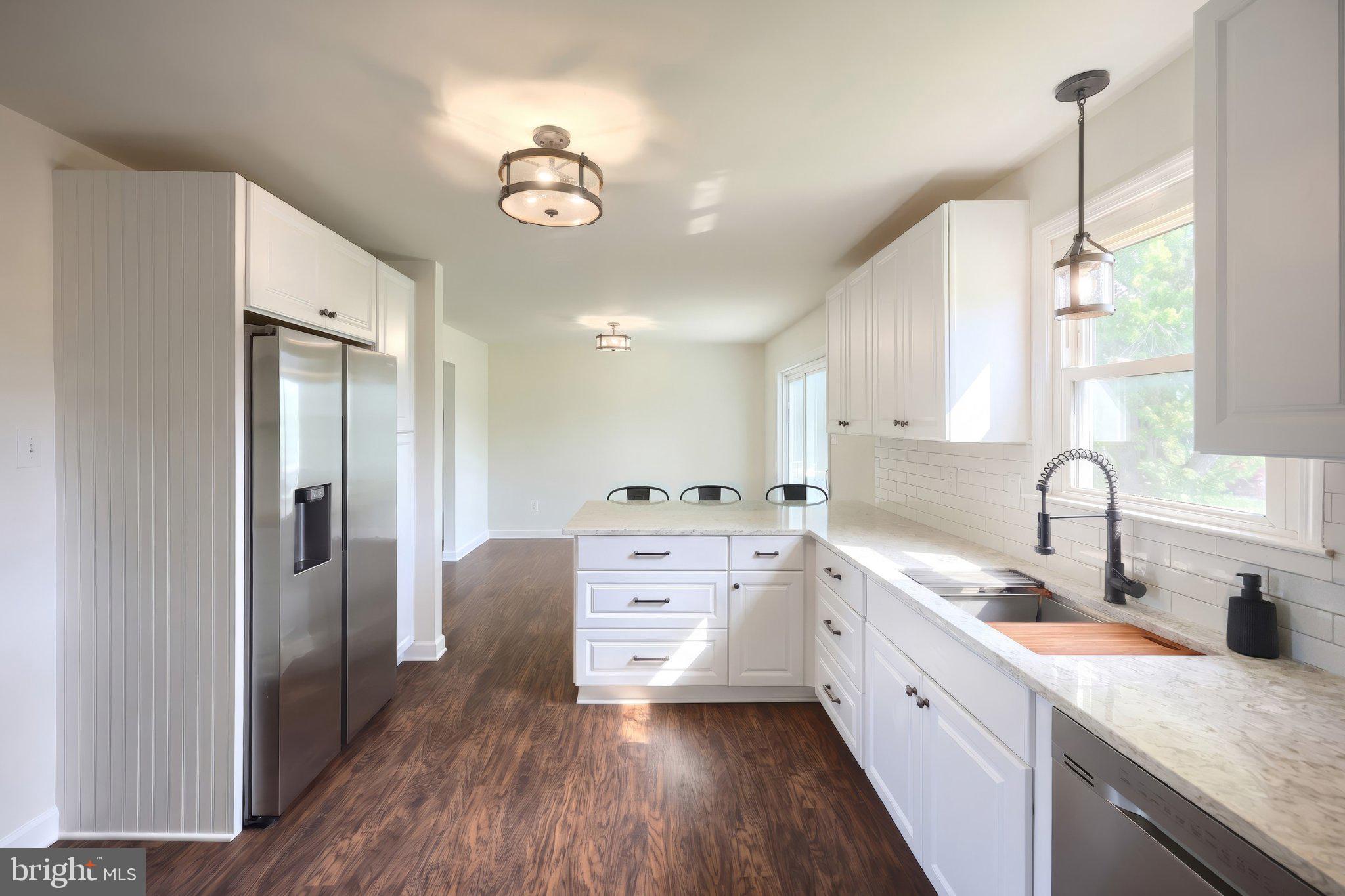 COLONIAL ACRES - Residential