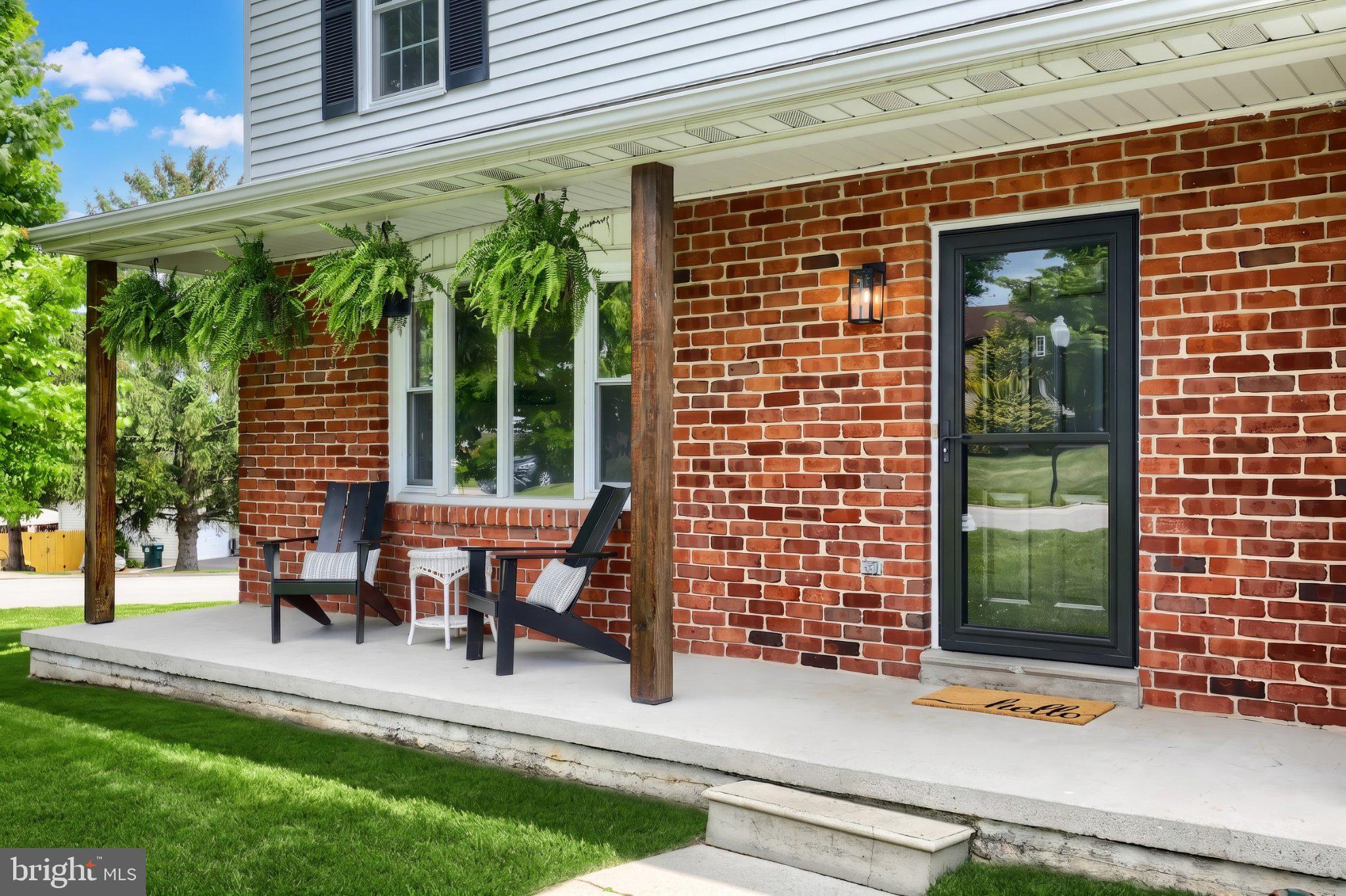 27 COLONIAL DRIVE