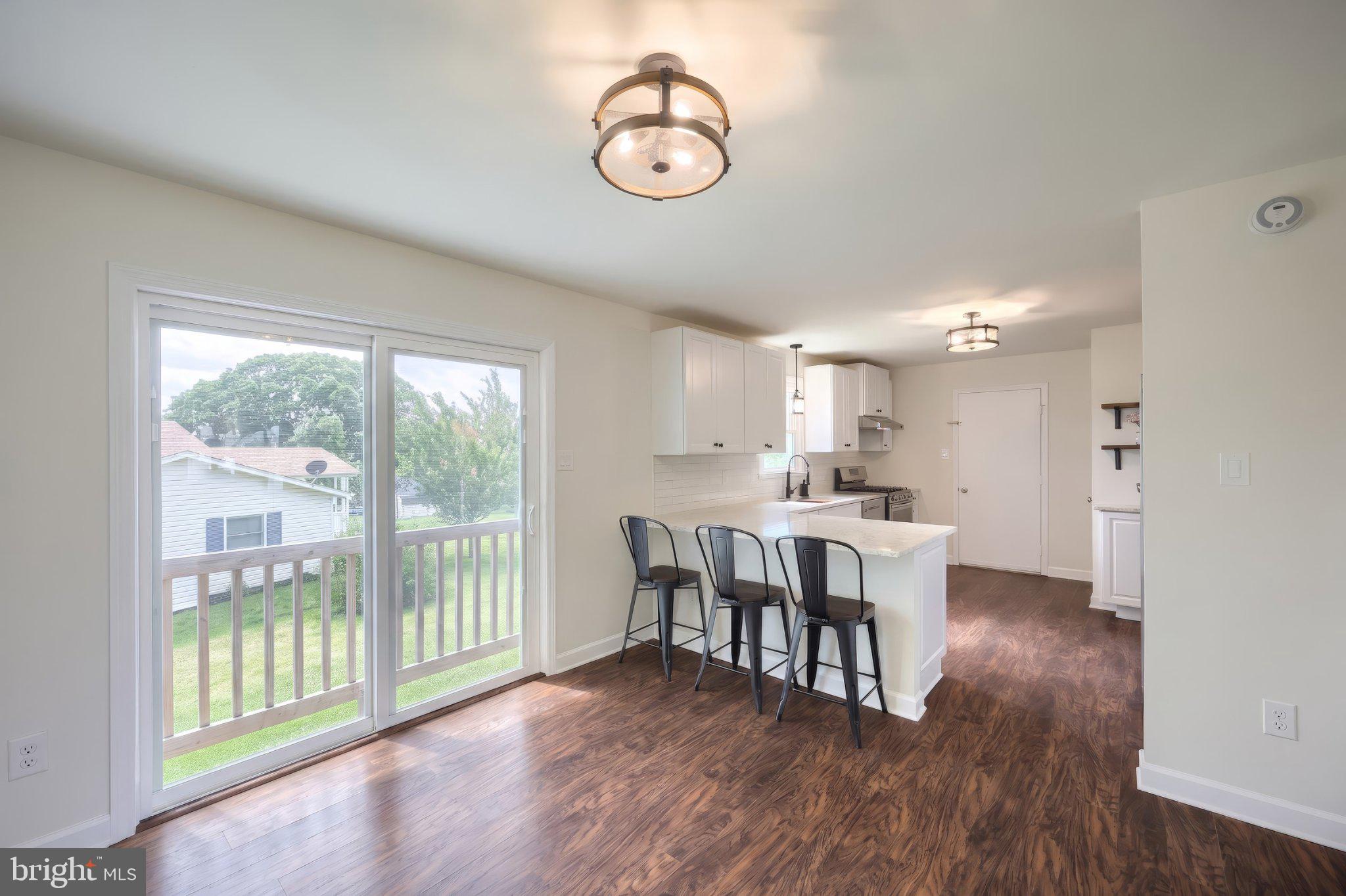 COLONIAL ACRES - Residential