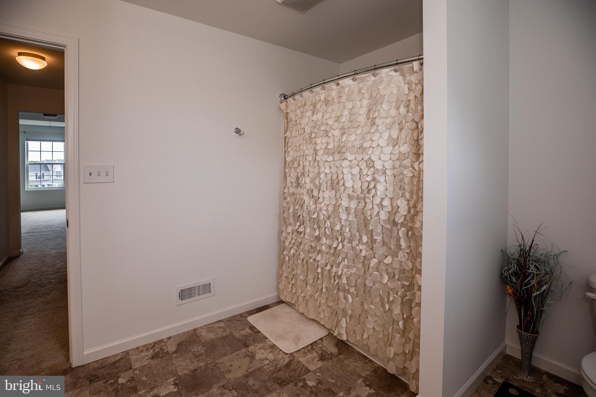 WORTHINGTON - Residential