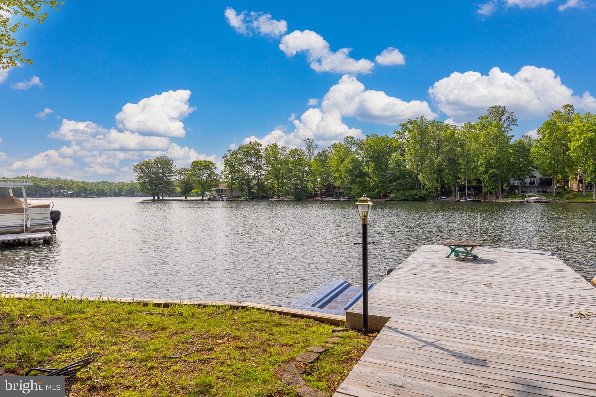 LAKE OF THE WOODS - Residential