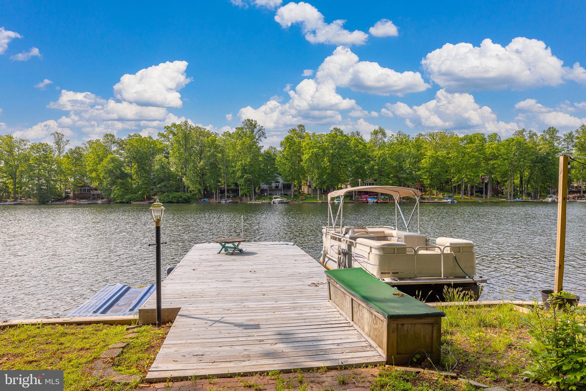 LAKE OF THE WOODS - Residential