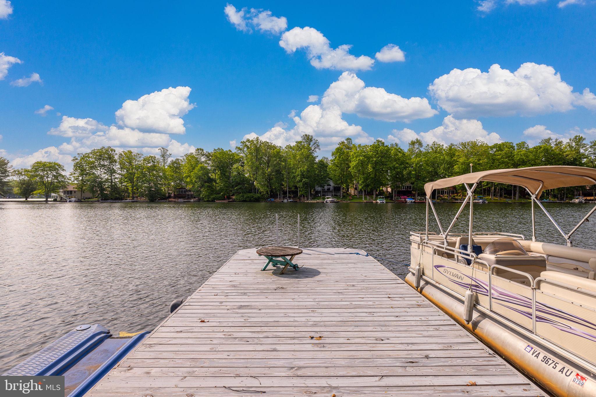 LAKE OF THE WOODS - Residential