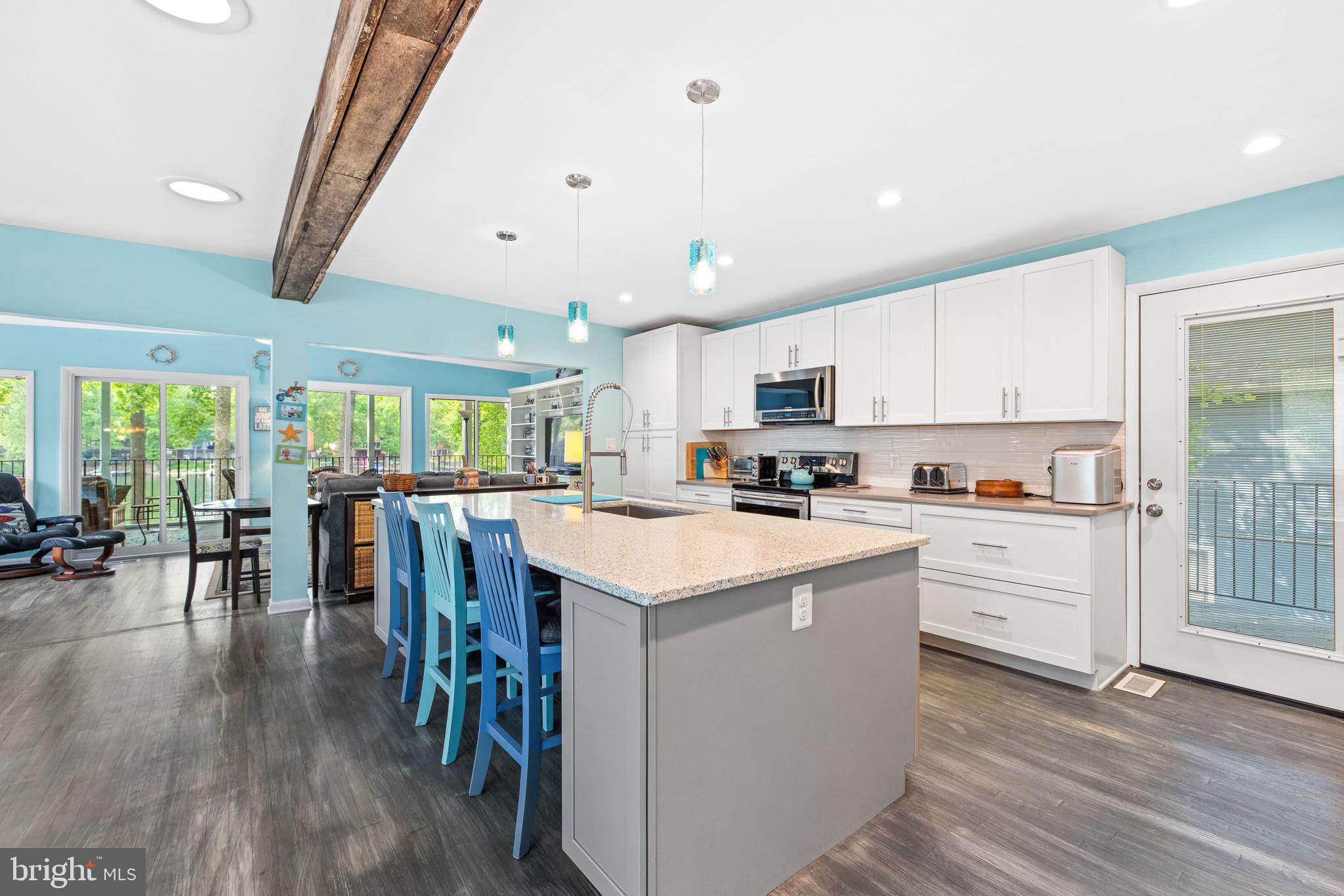 LAKE OF THE WOODS - Residential