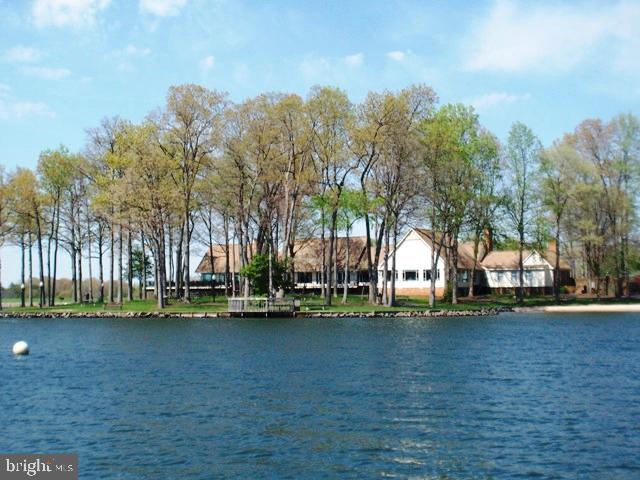 LAKE OF THE WOODS - Residential