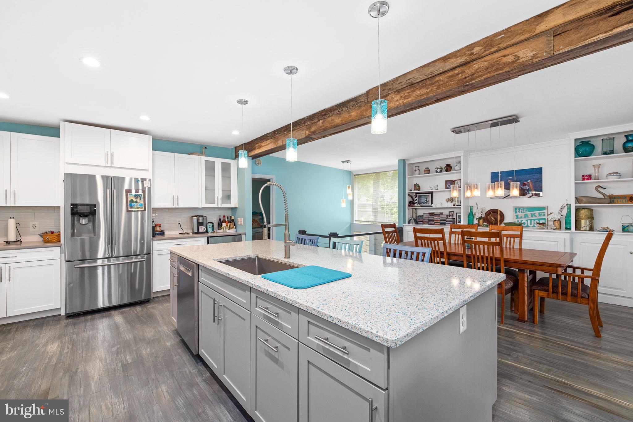 LAKE OF THE WOODS - Residential