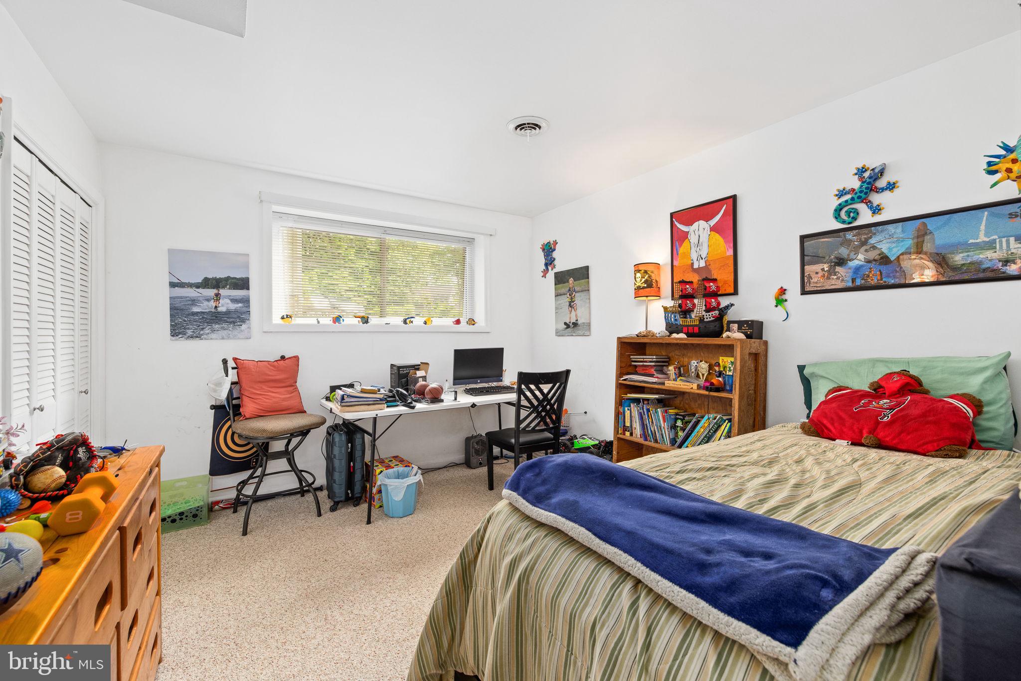 LAKE OF THE WOODS - Residential