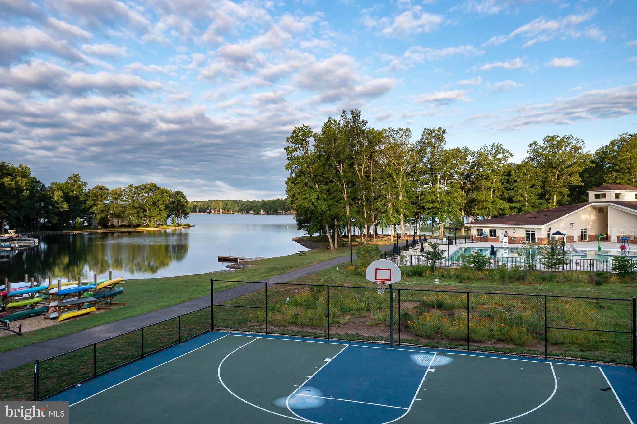LAKE OF THE WOODS - Residential