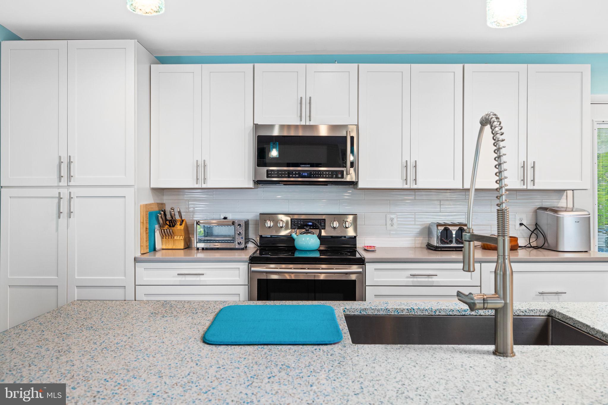 LAKE OF THE WOODS - Residential