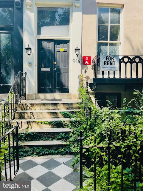 914 SAINT PAUL STREET 2F