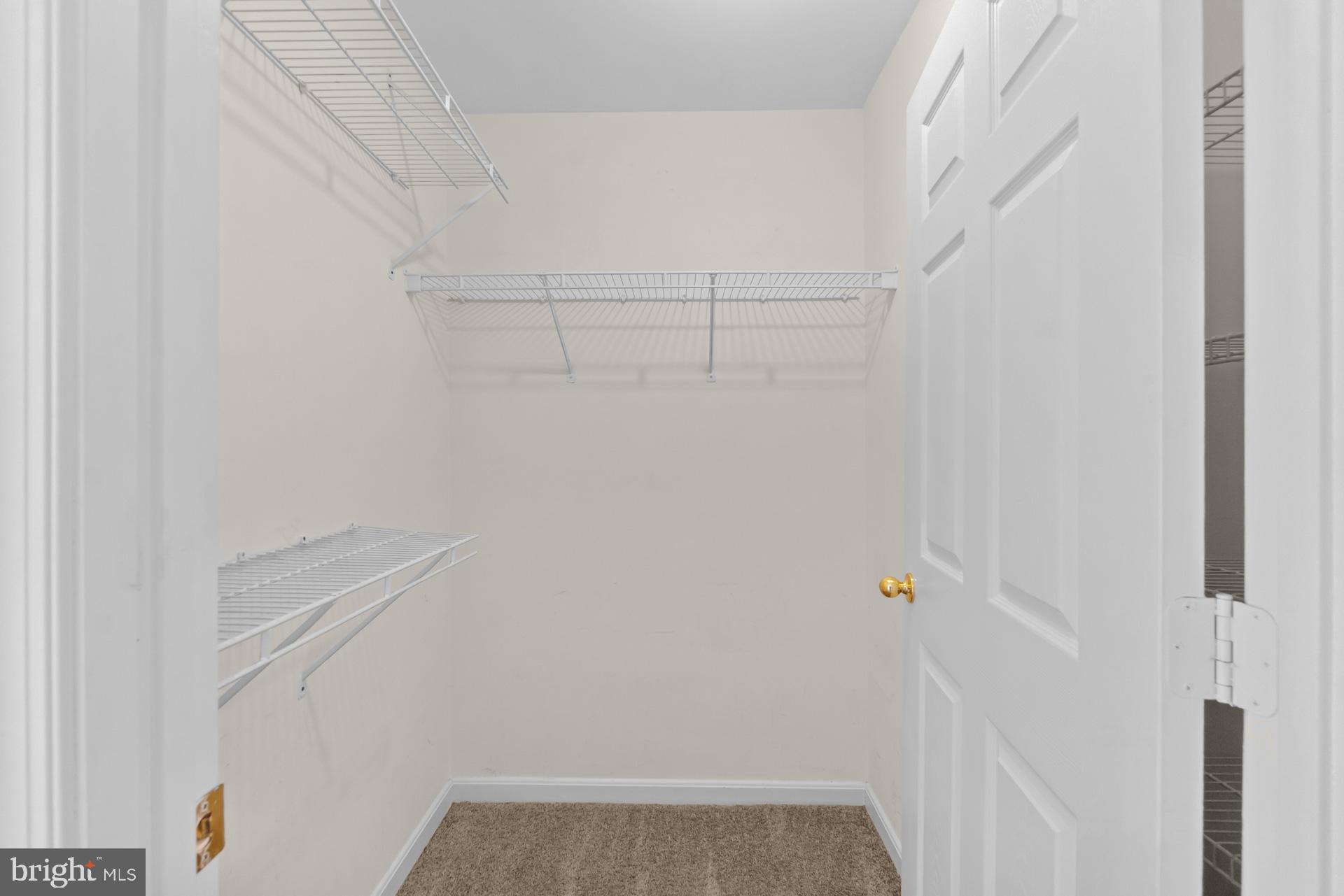 WOODLAND LAKE CONDO - Residential