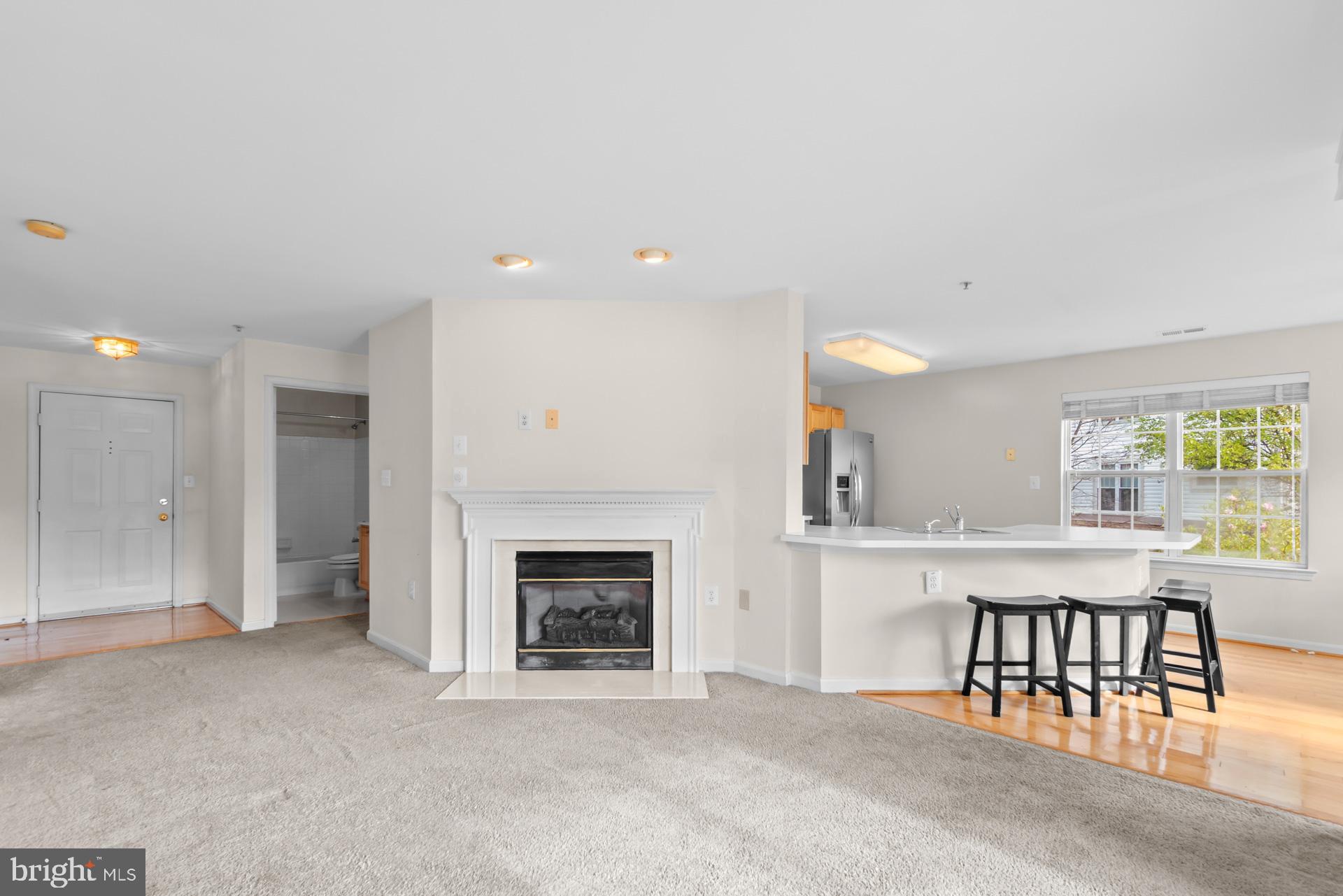 15608 EVERGLADE LANE D201