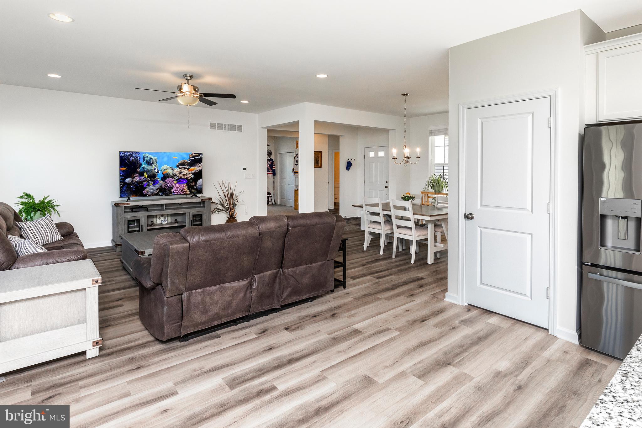 VILLAGE OF BAYBERRY - Residential