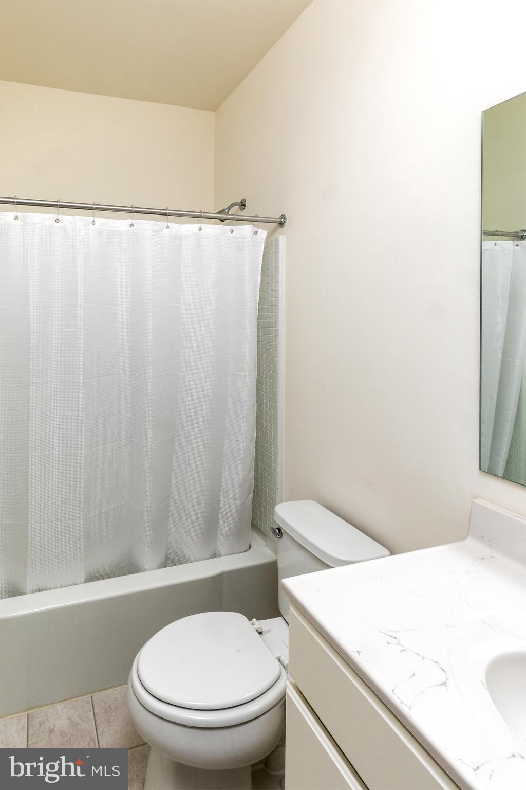 VILLAGE OF BAYBERRY - Residential