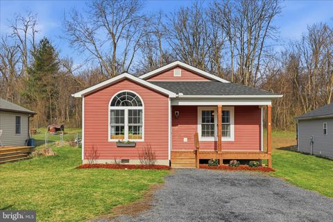 6131 MOORE AVE MOUNT JACKSON VA 22842