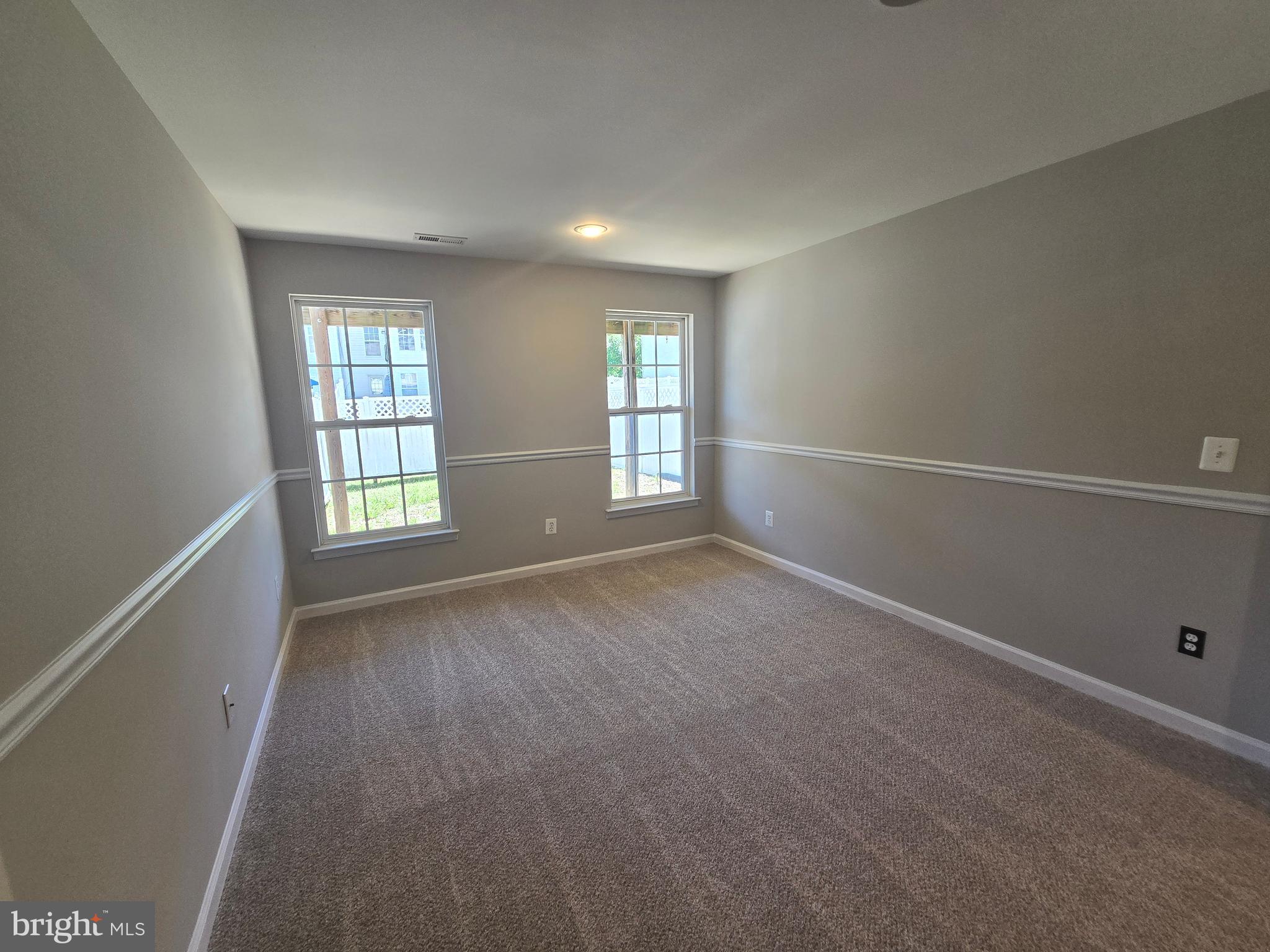 LAKELAND PLACE - Residential