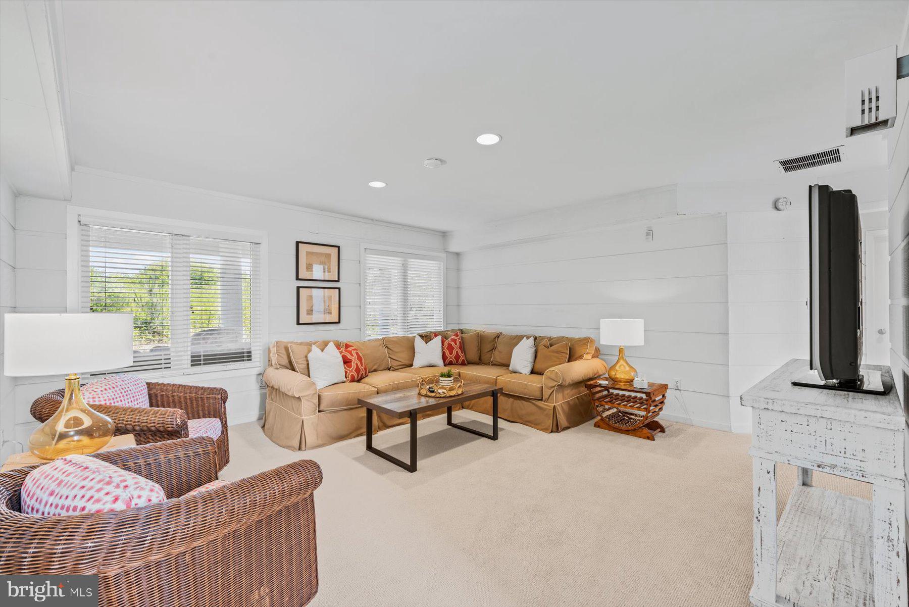 BETHANY VILLAGE - Residential