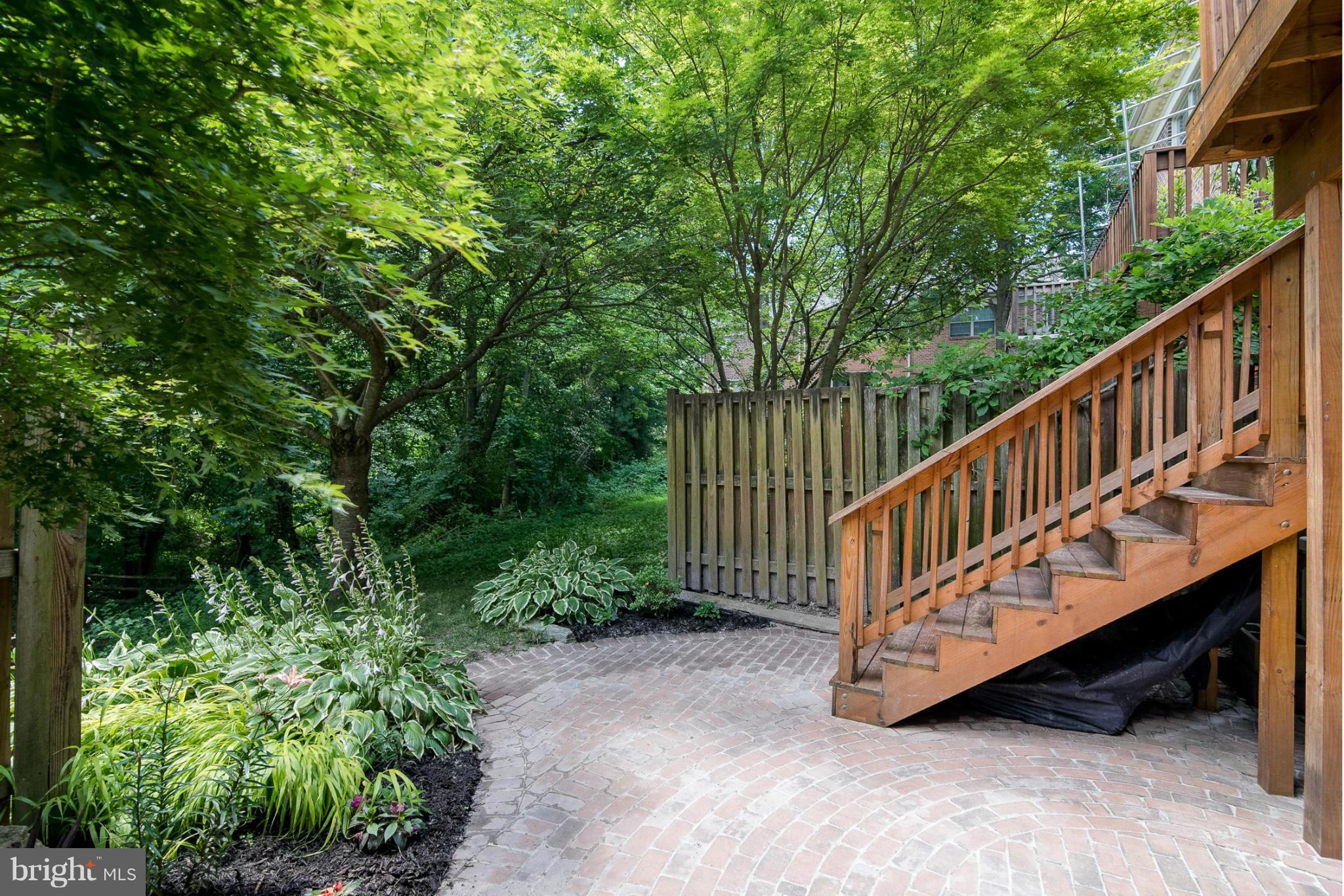 LOVETON FARMS - Residential