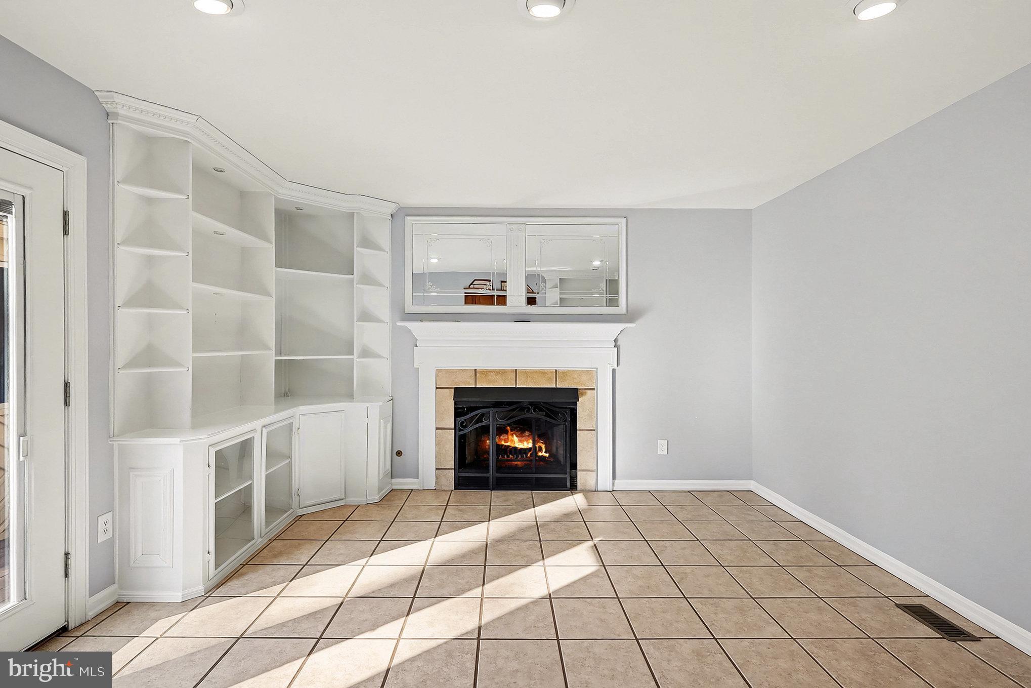 ROCKY RUN - Residential Lease