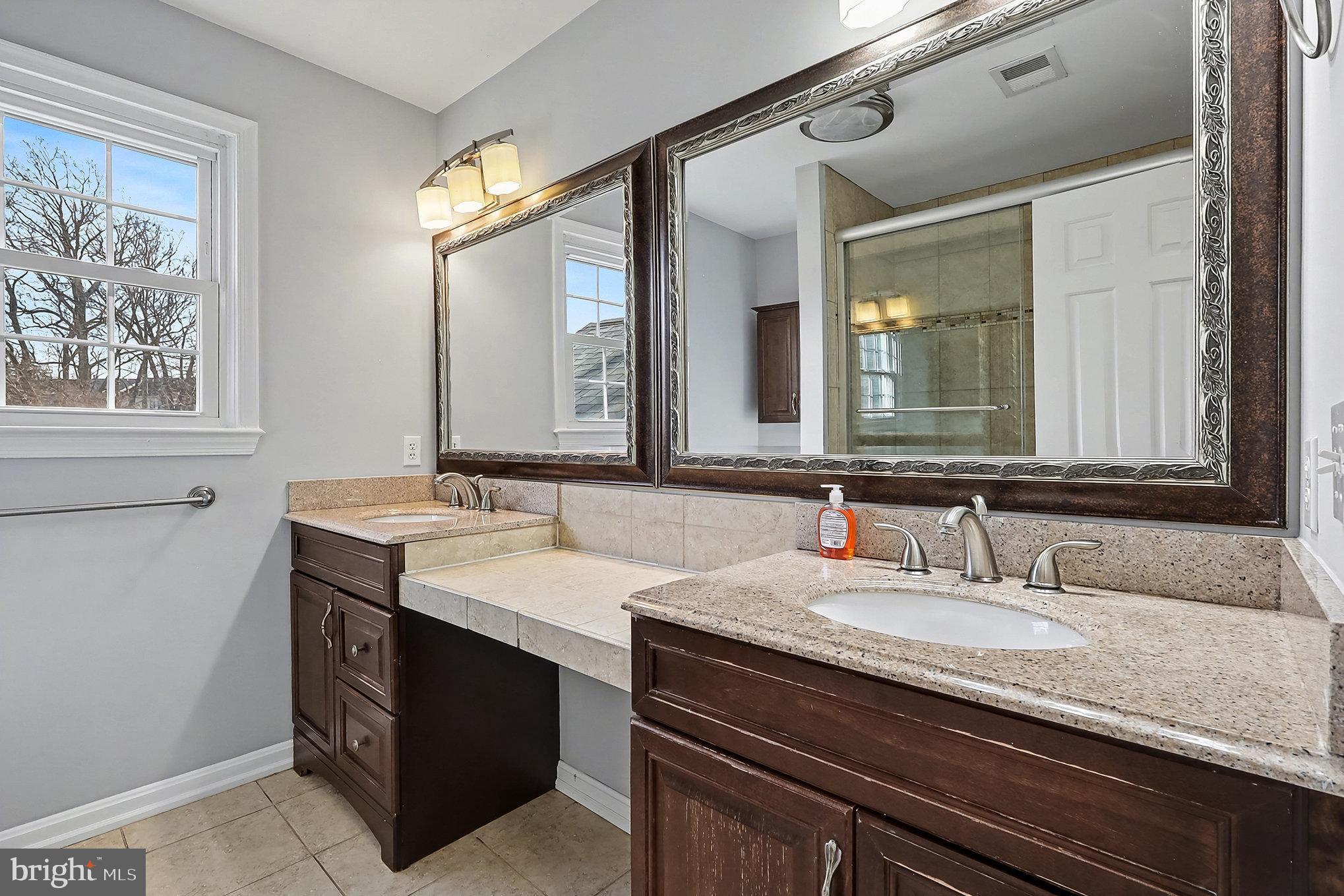 ROCKY RUN - Residential Lease