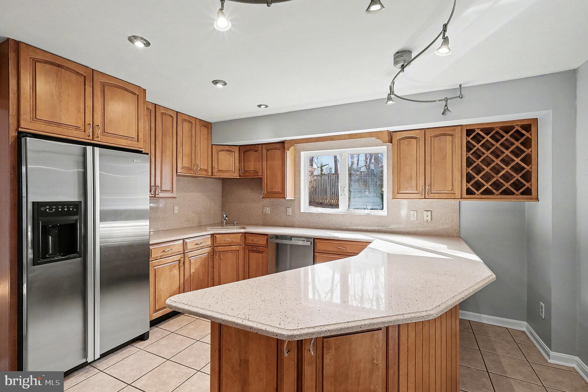 ROCKY RUN - Residential Lease