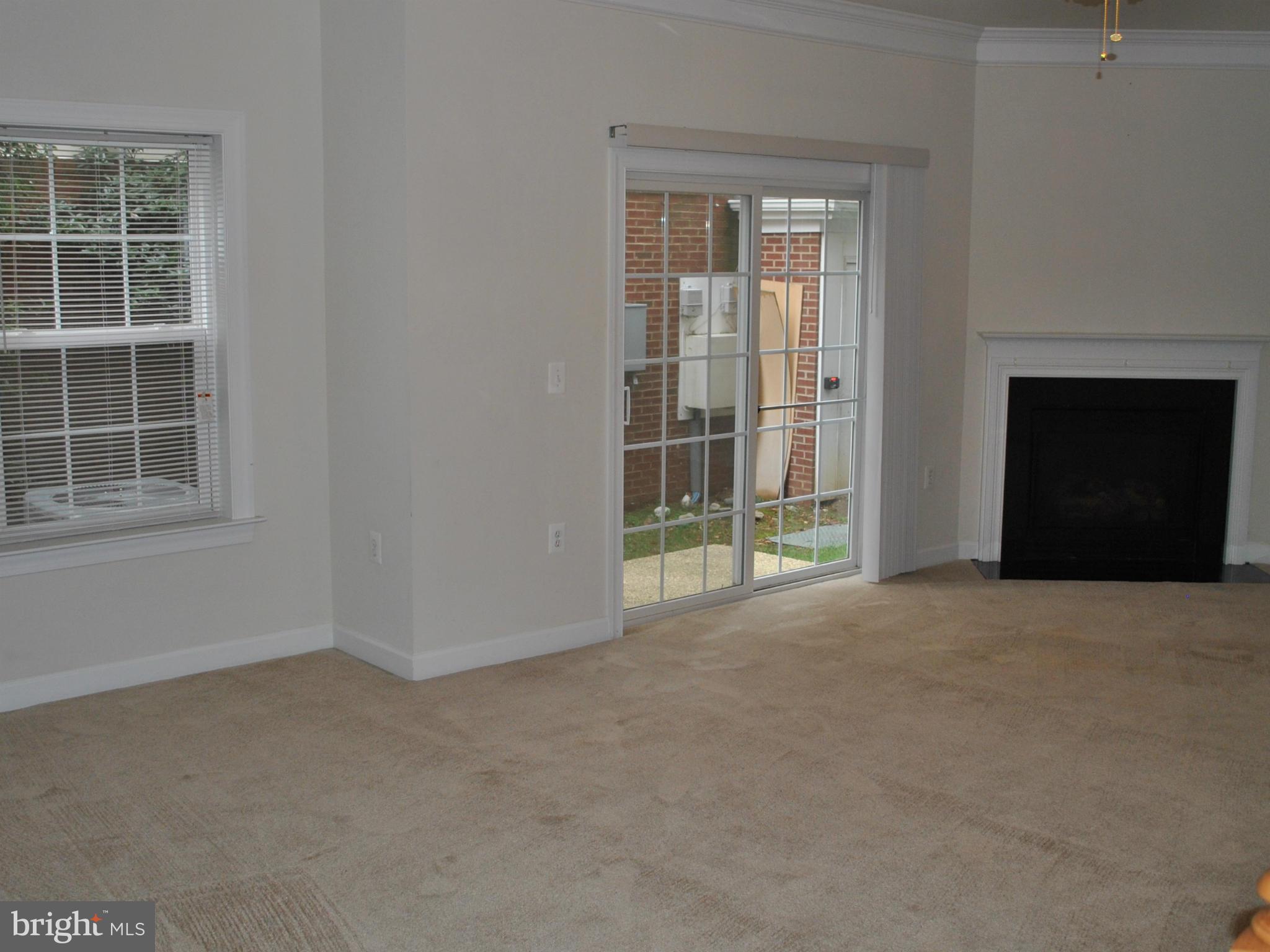 COPPERMINE CROSSING - Residential Lease