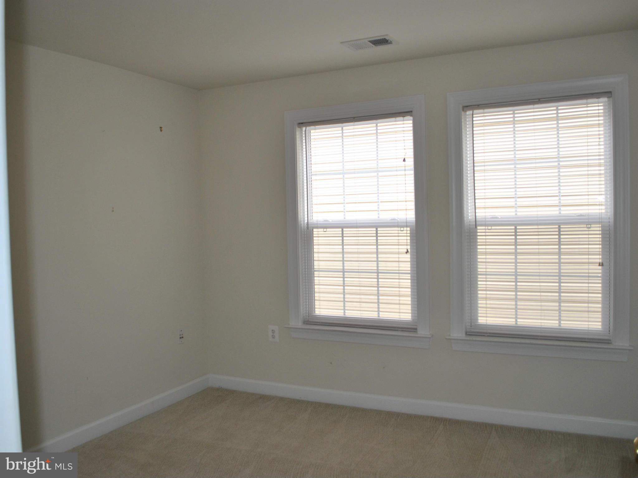 COPPERMINE CROSSING - Residential Lease