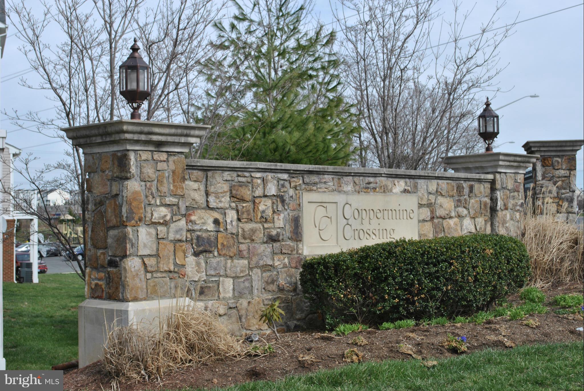 COPPERMINE CROSSING - Residential Lease