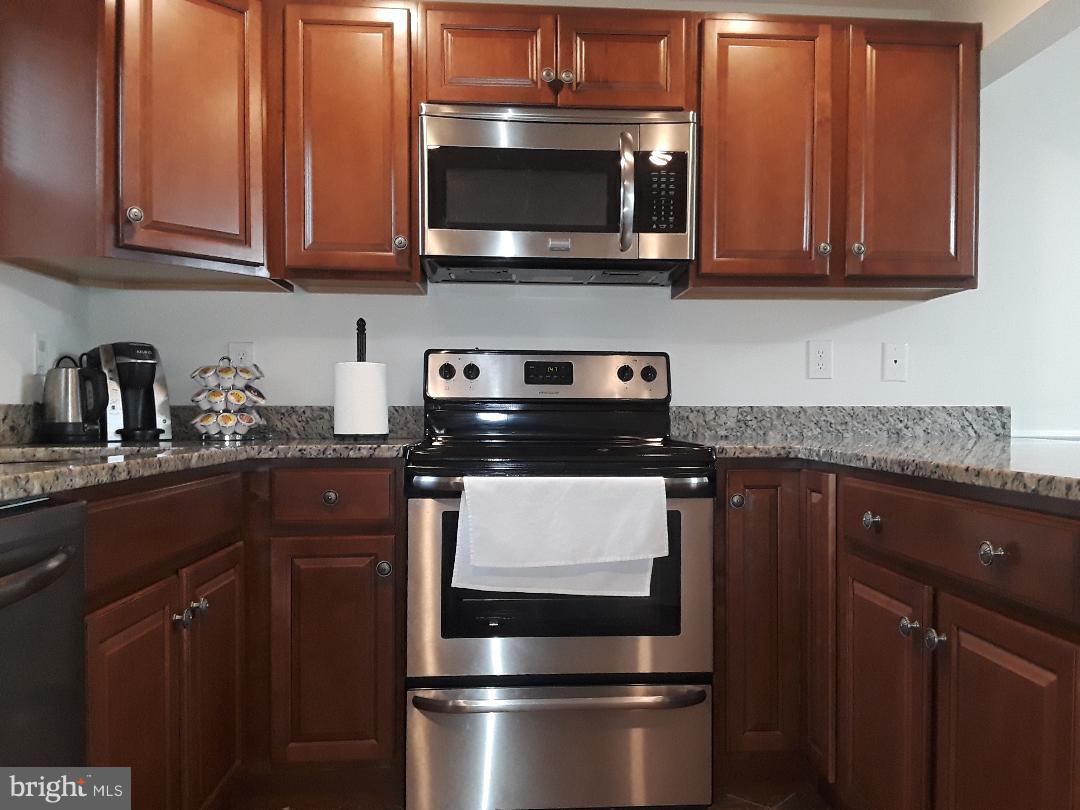 DALE CITY - Residential