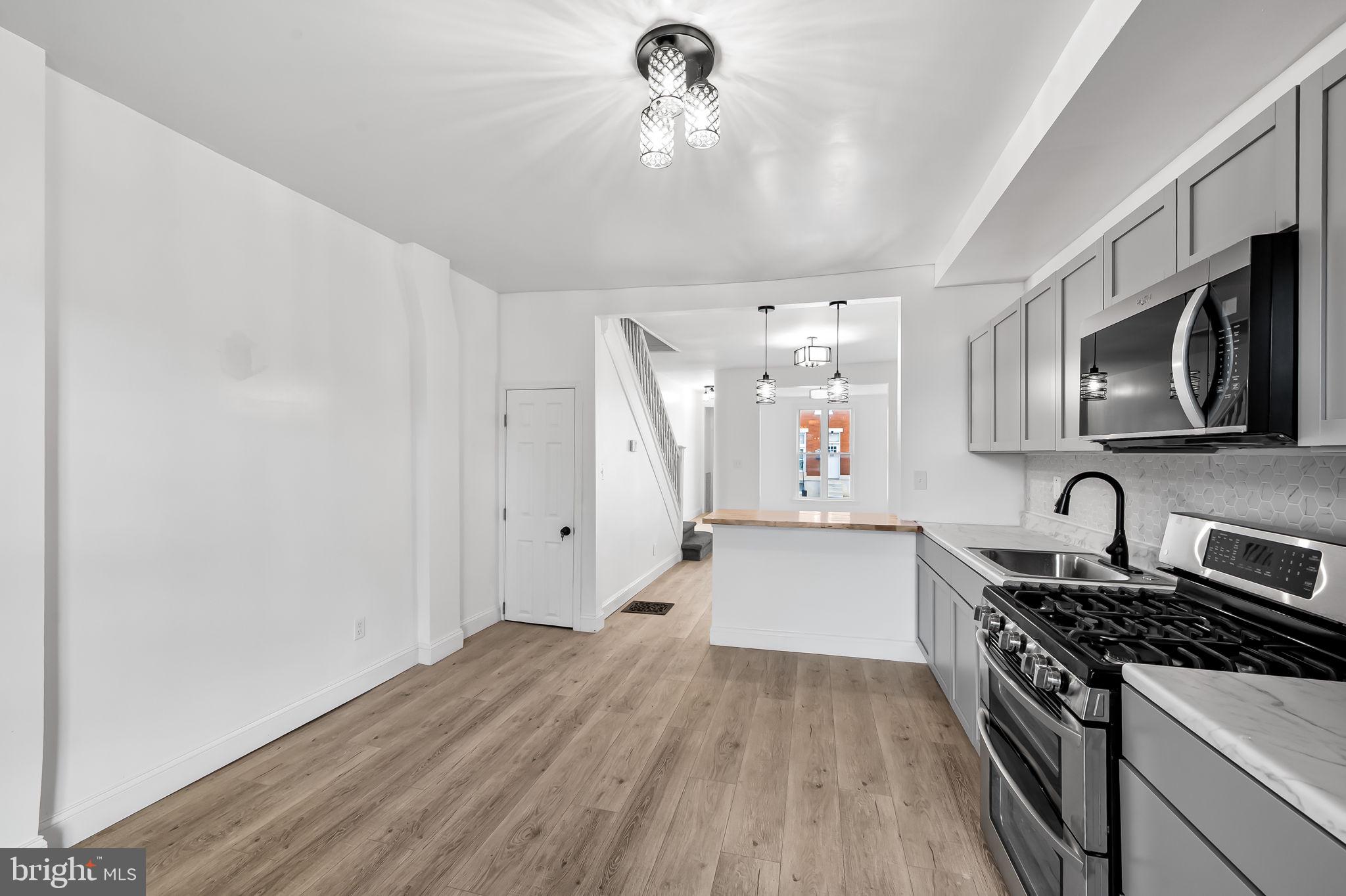 CLIFTON PARK - Residential Lease