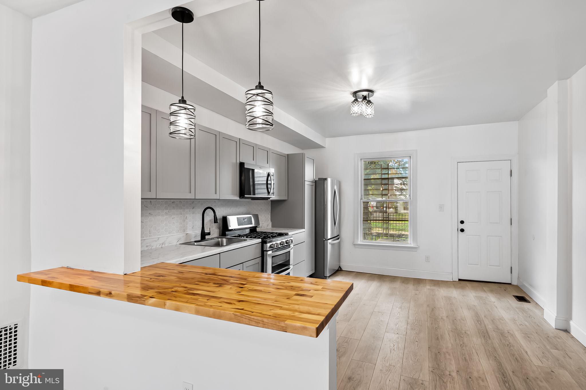 CLIFTON PARK - Residential Lease