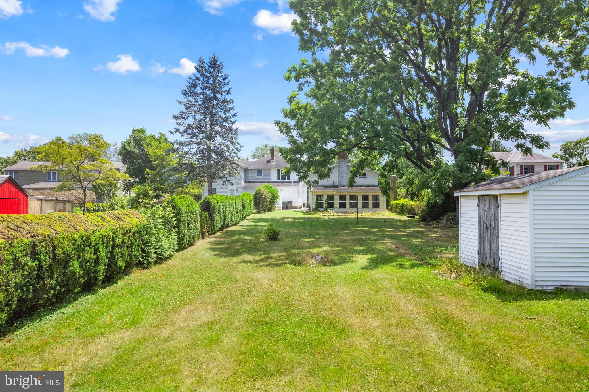 CHURCHVILLE MANOR - Residential Lease